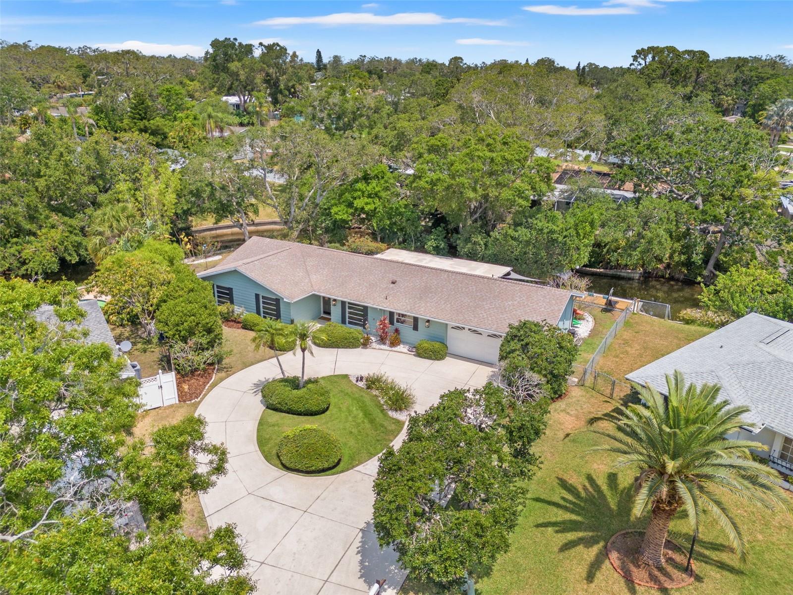 Image 2 of 49 For 1240 Harbor Lake Dr