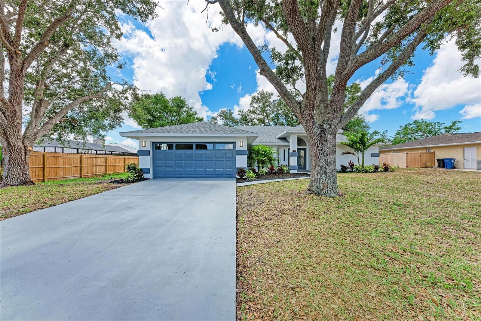 Image 4 of 57 For 3330 46th Terrace E