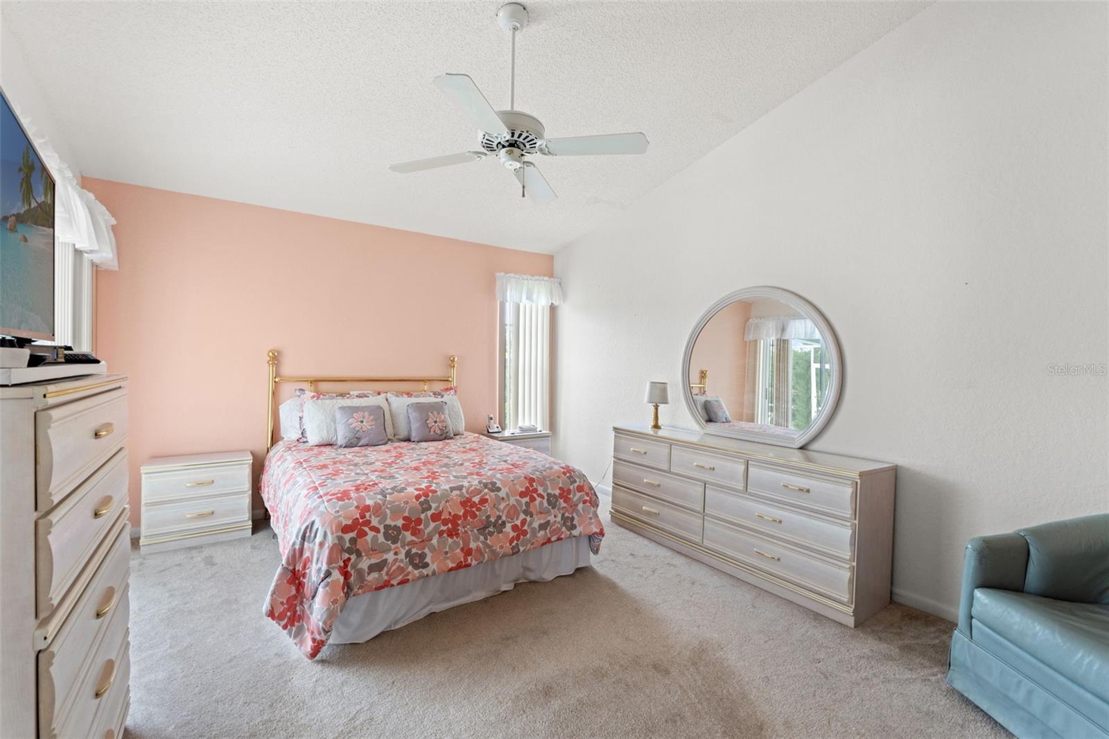 Image 14 of 32 For 9188 Rhett Lane