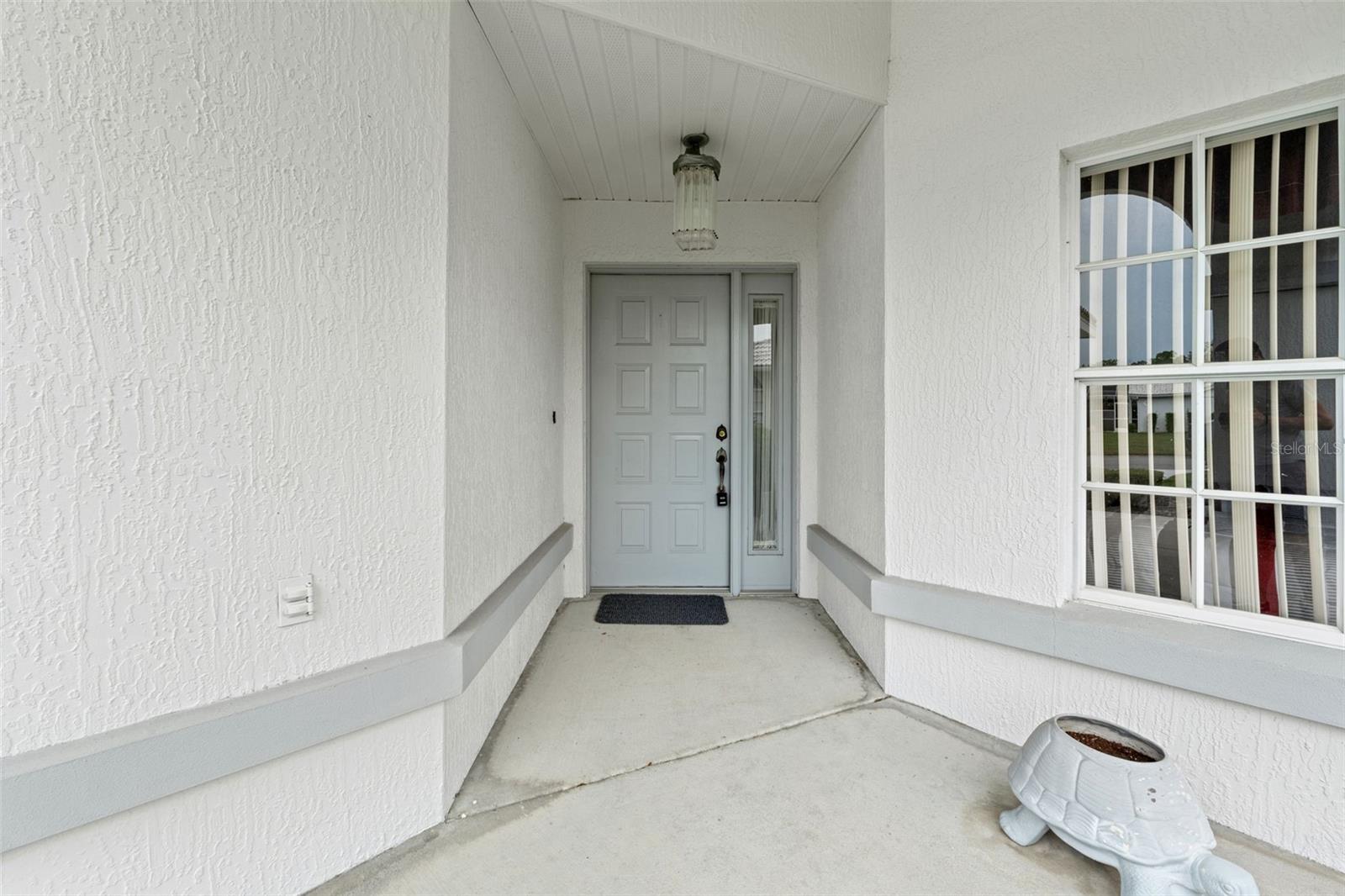 Image 3 of 32 For 9188 Rhett Lane