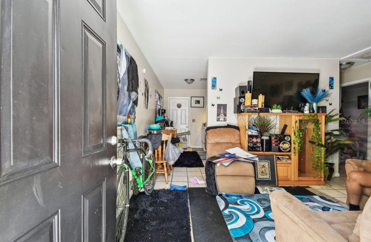 Image 3 of 23 For 10007 10th Street
