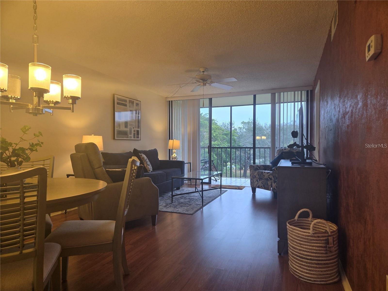 Image 5 of 21 For 800 Cove Cay Drive 4c