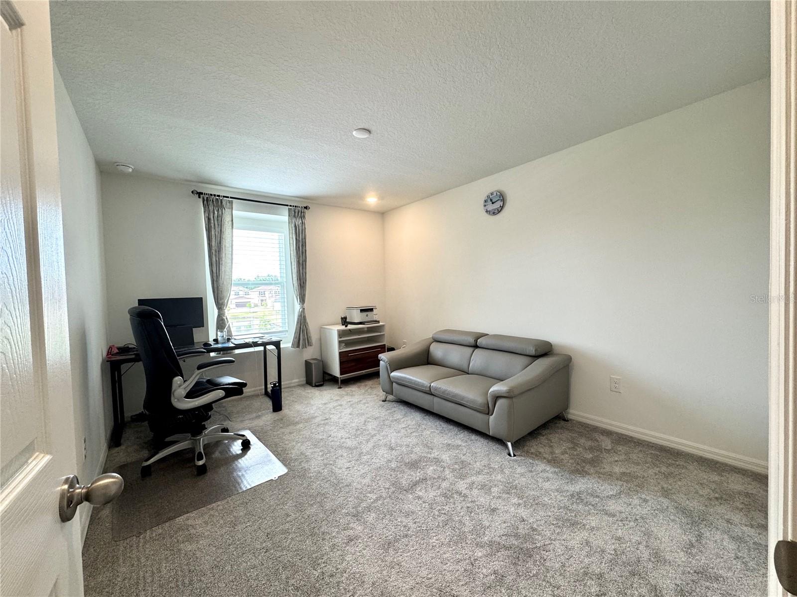 Image 17 of 25 For 37489 Mackenzie Drive
