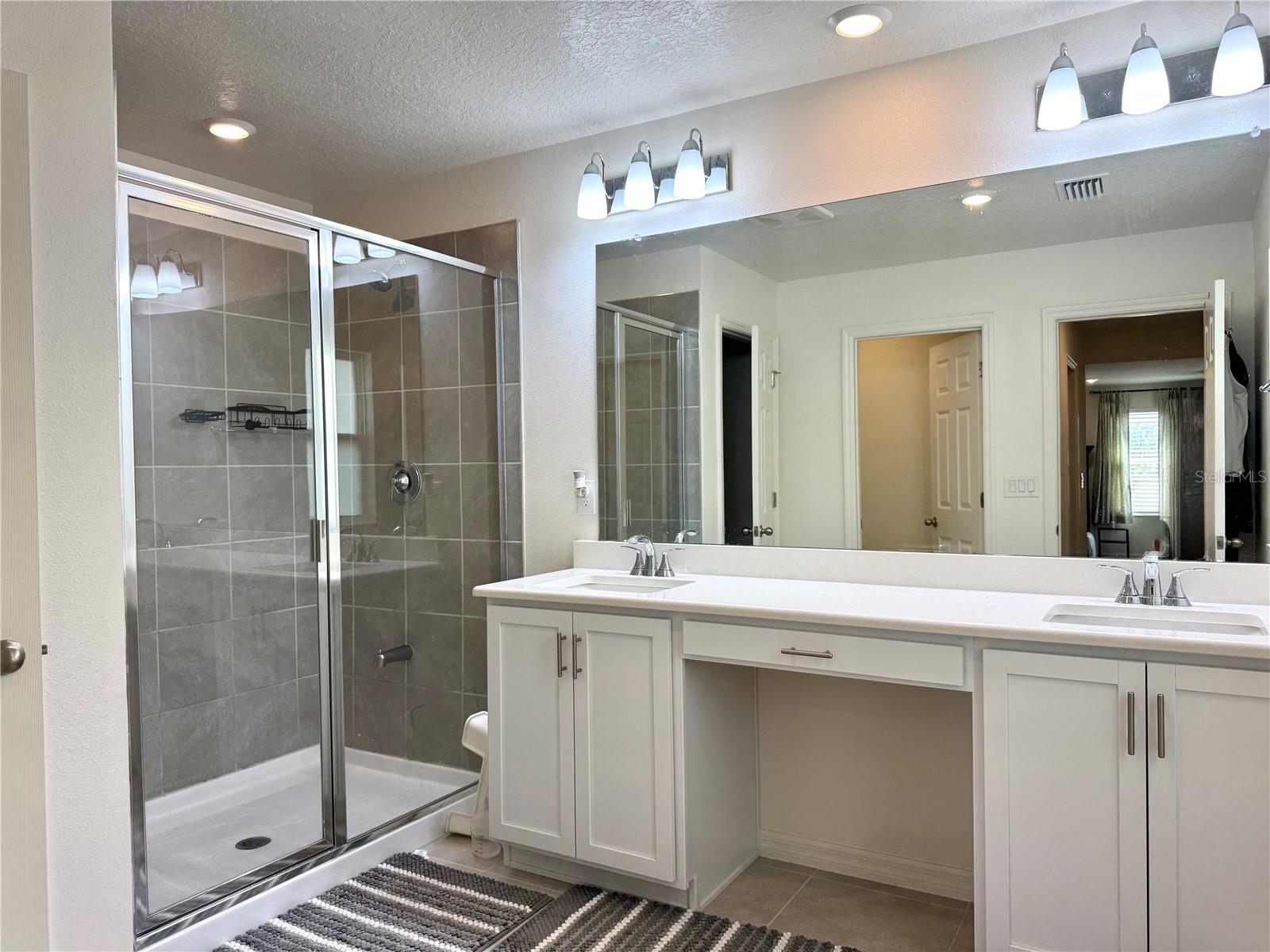 Image 22 of 25 For 37489 Mackenzie Drive