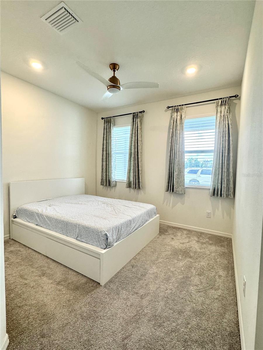 Image 9 of 25 For 37489 Mackenzie Drive