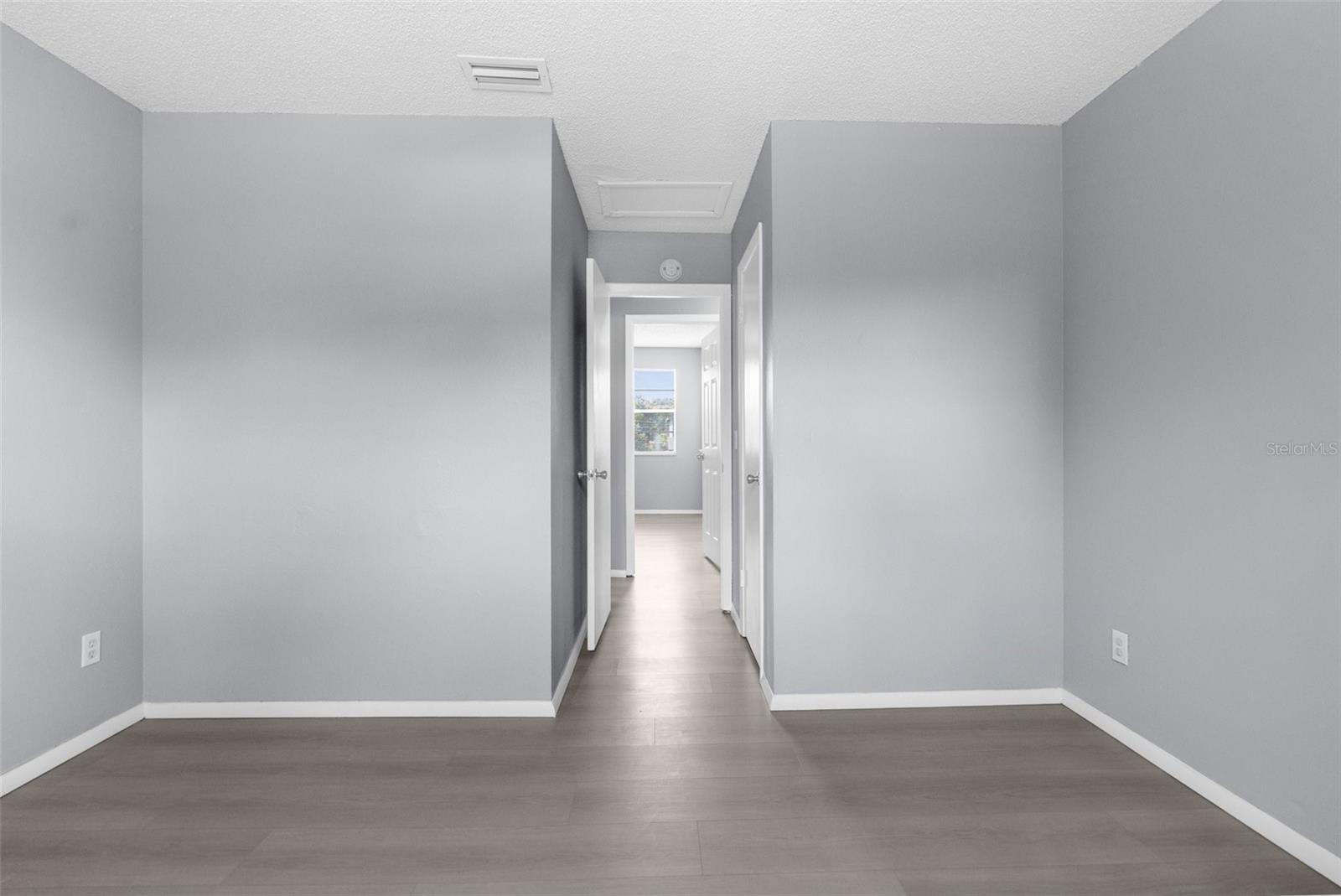 Image 22 of 24 For 6412 Diamond Street B