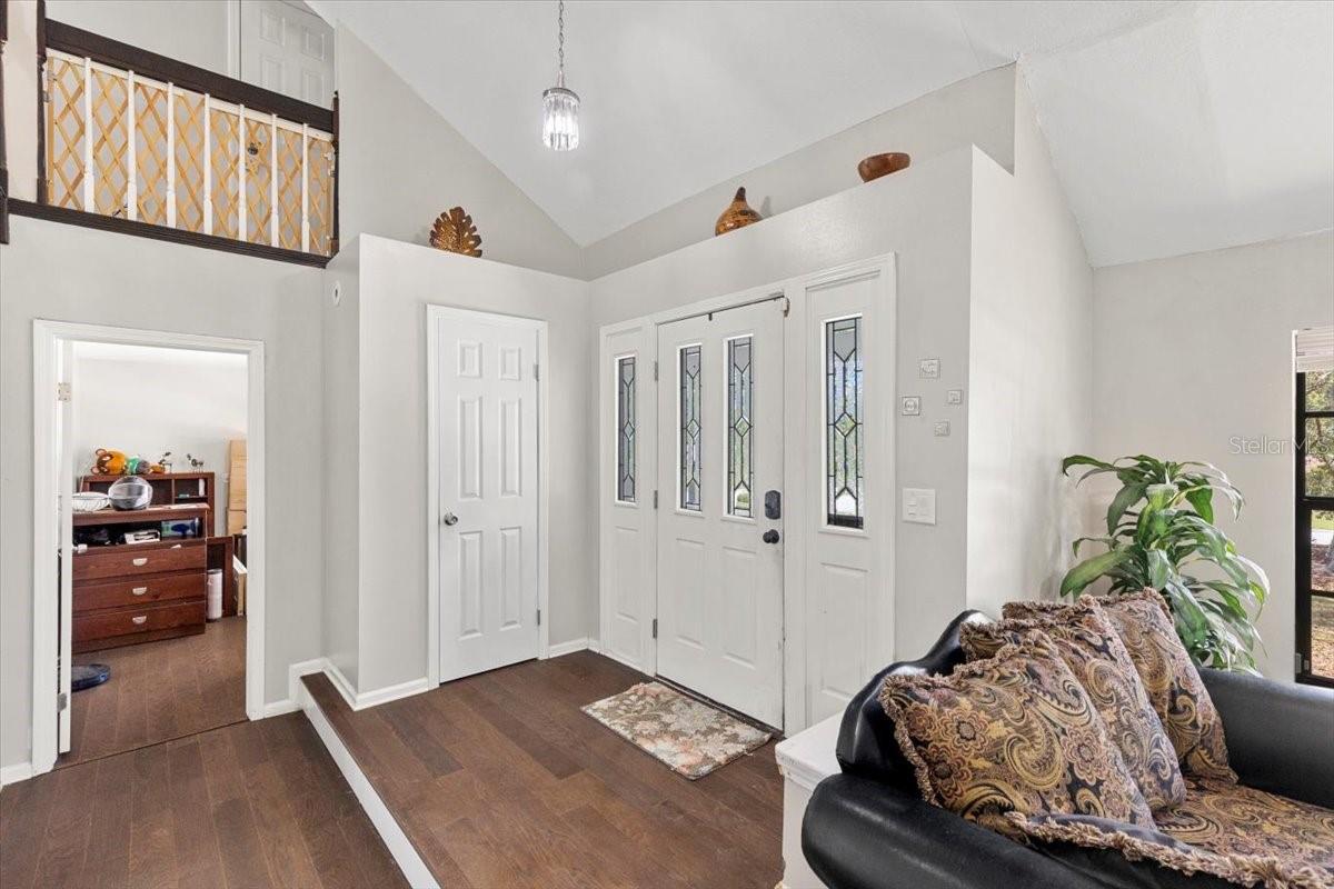 Listing photo id 15 for 11207 Donneymoor Drive