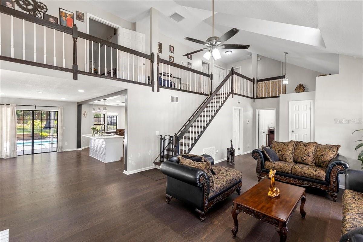 Listing photo id 19 for 11207 Donneymoor Drive