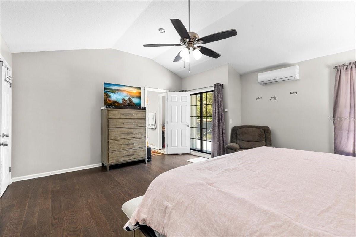 Listing photo id 38 for 11207 Donneymoor Drive