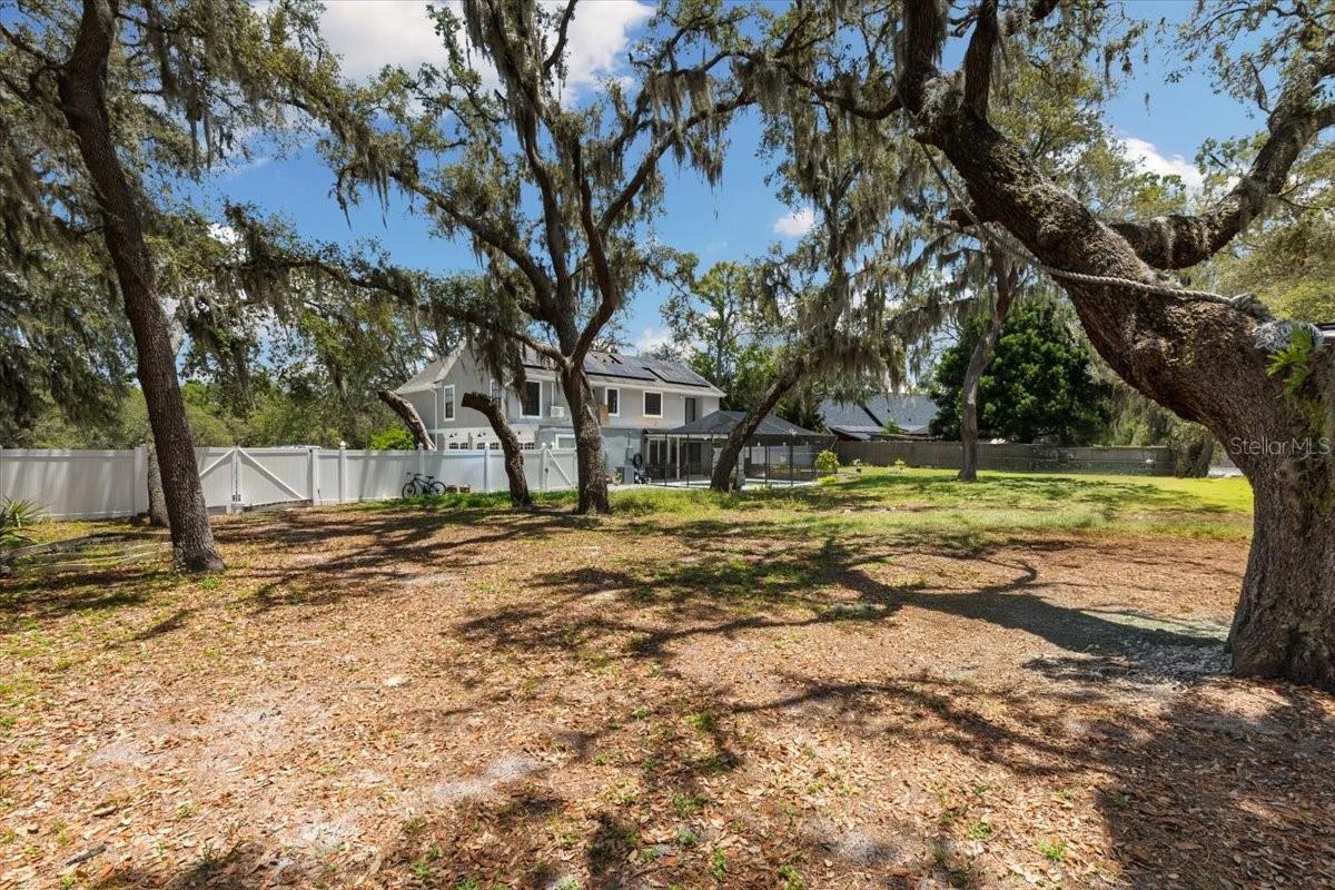 Listing photo id 60 for 11207 Donneymoor Drive