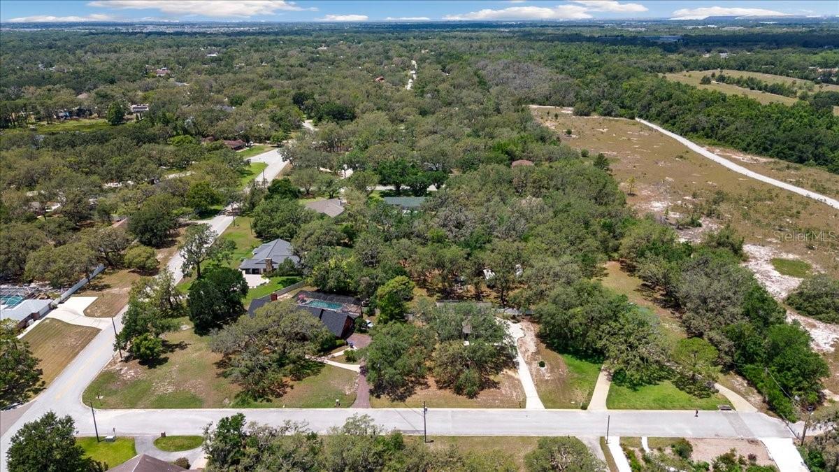 Listing photo id 69 for 11207 Donneymoor Drive