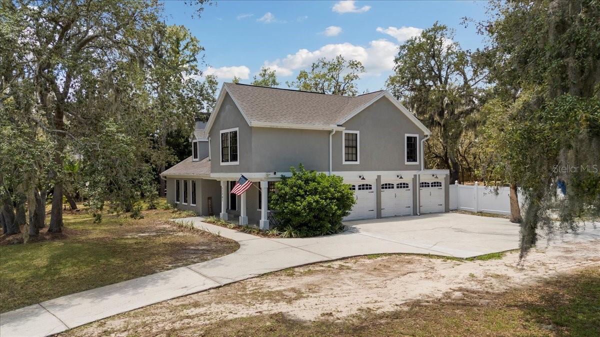 Listing photo id 7 for 11207 Donneymoor Drive