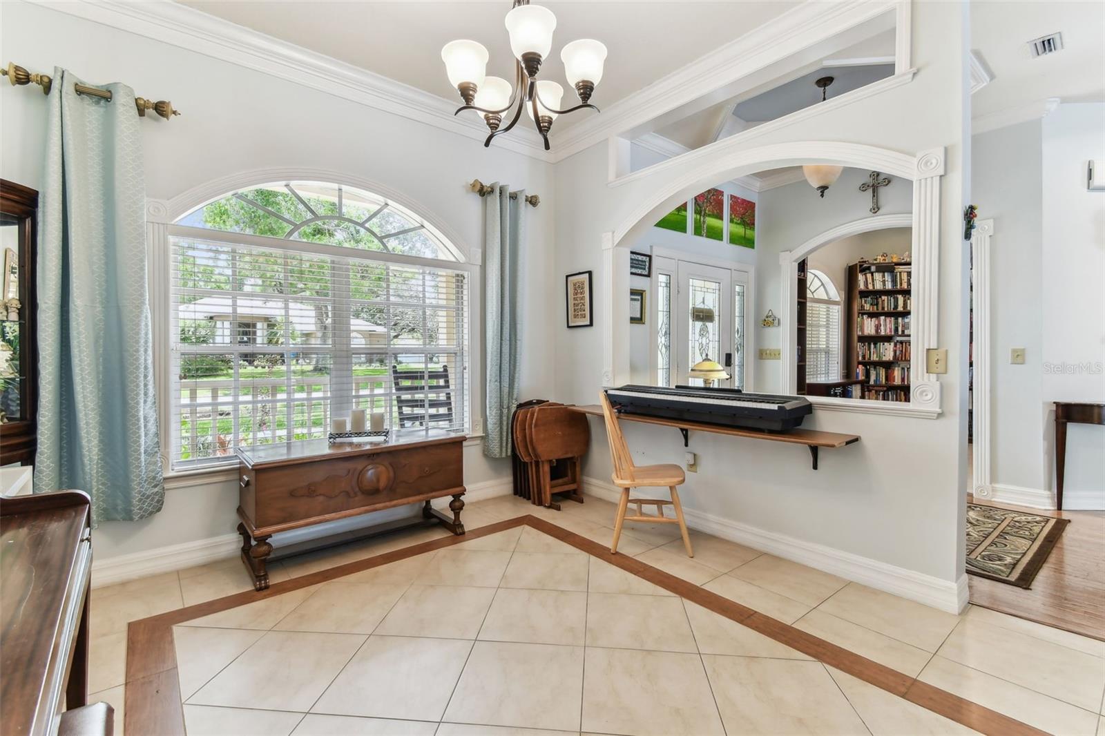Image 32 of 100 For 2202 Colewood Lane