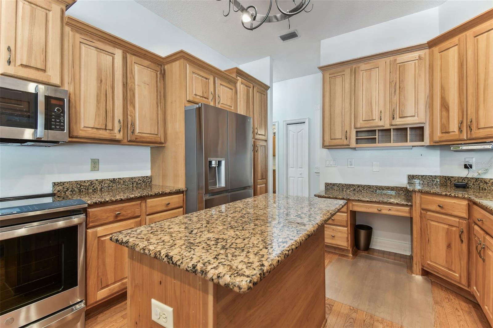 Image 36 of 100 For 2202 Colewood Lane