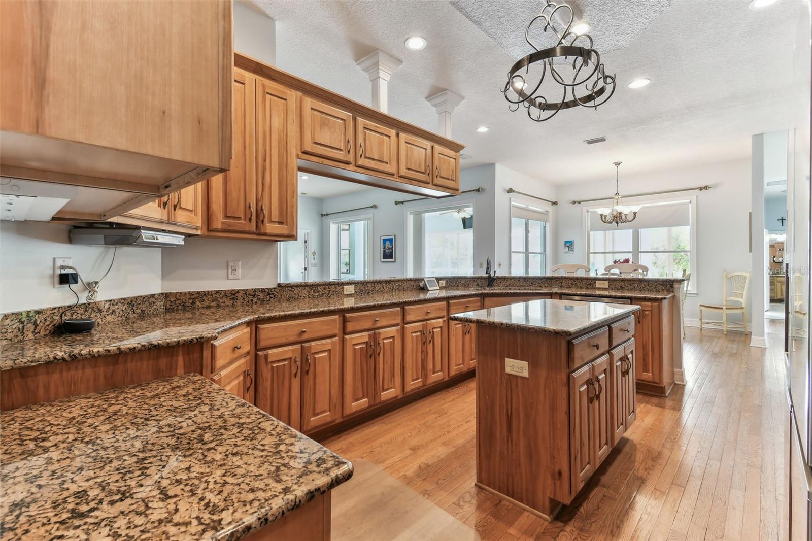 Image 37 of 100 For 2202 Colewood Lane