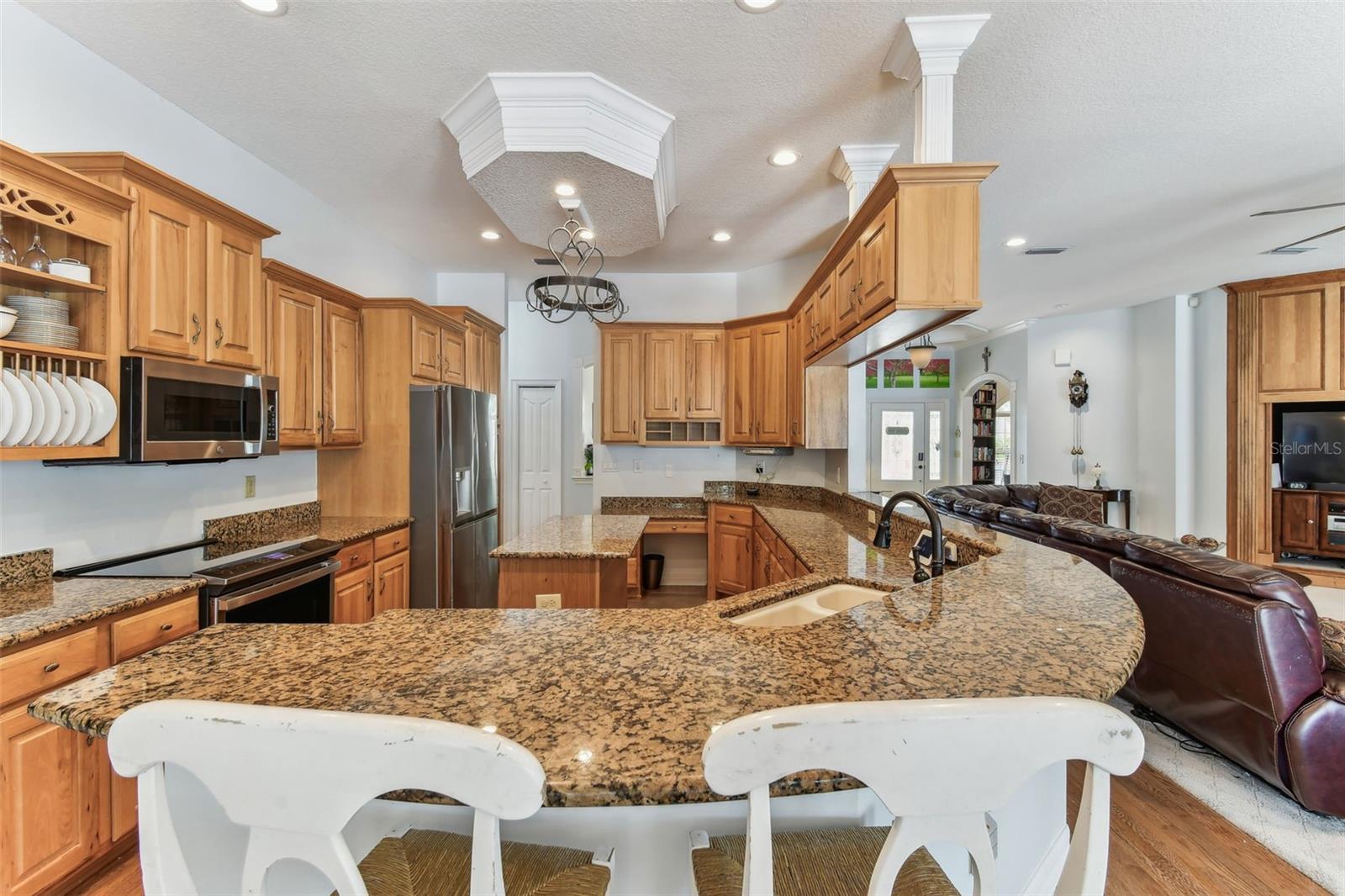 Image 41 of 100 For 2202 Colewood Lane