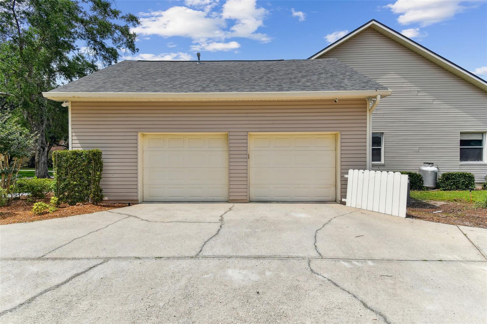Image 86 of 100 For 2202 Colewood Lane