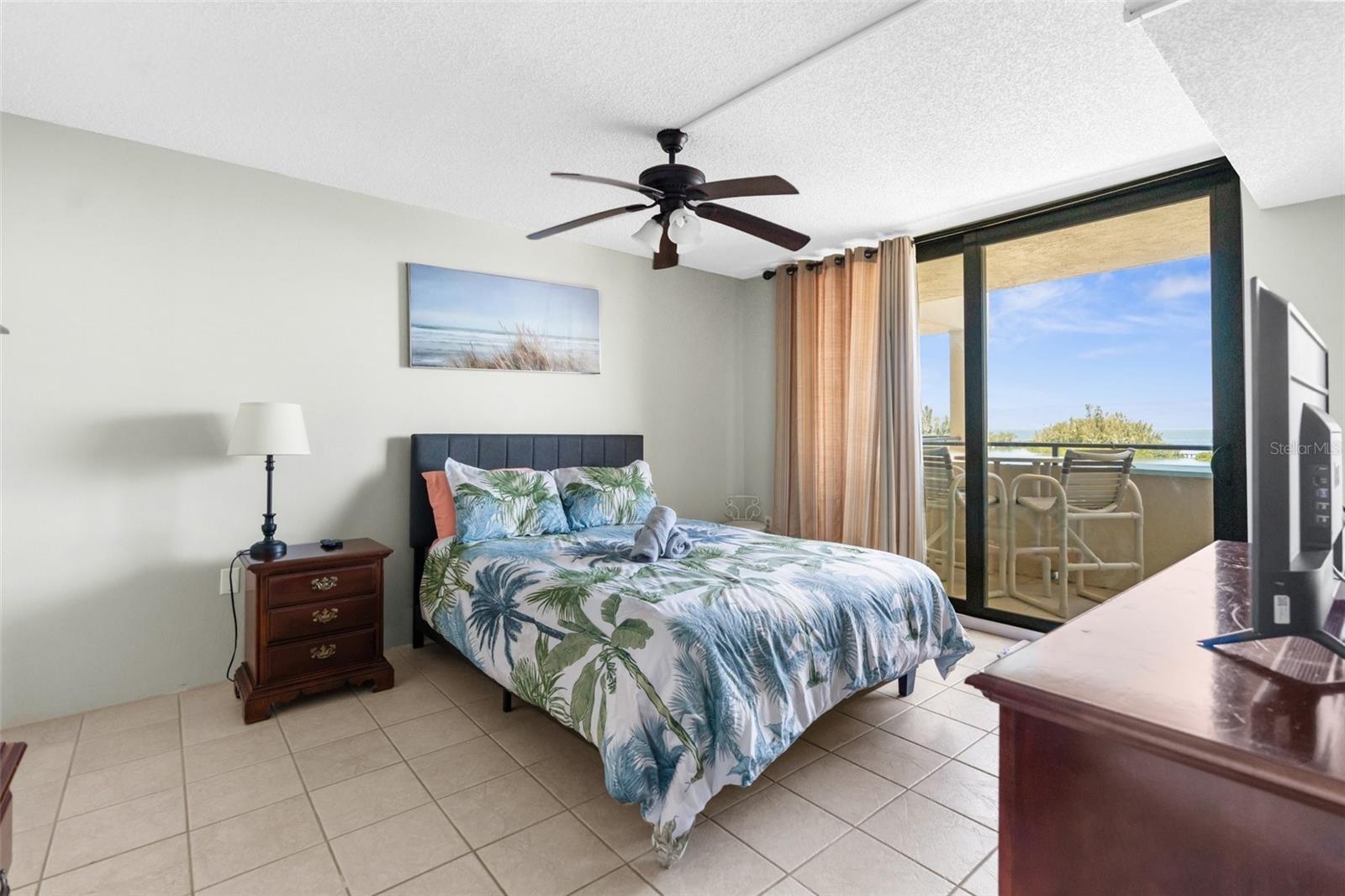 Image 11 of 24 For 5915 Sea Ranch Drive 202