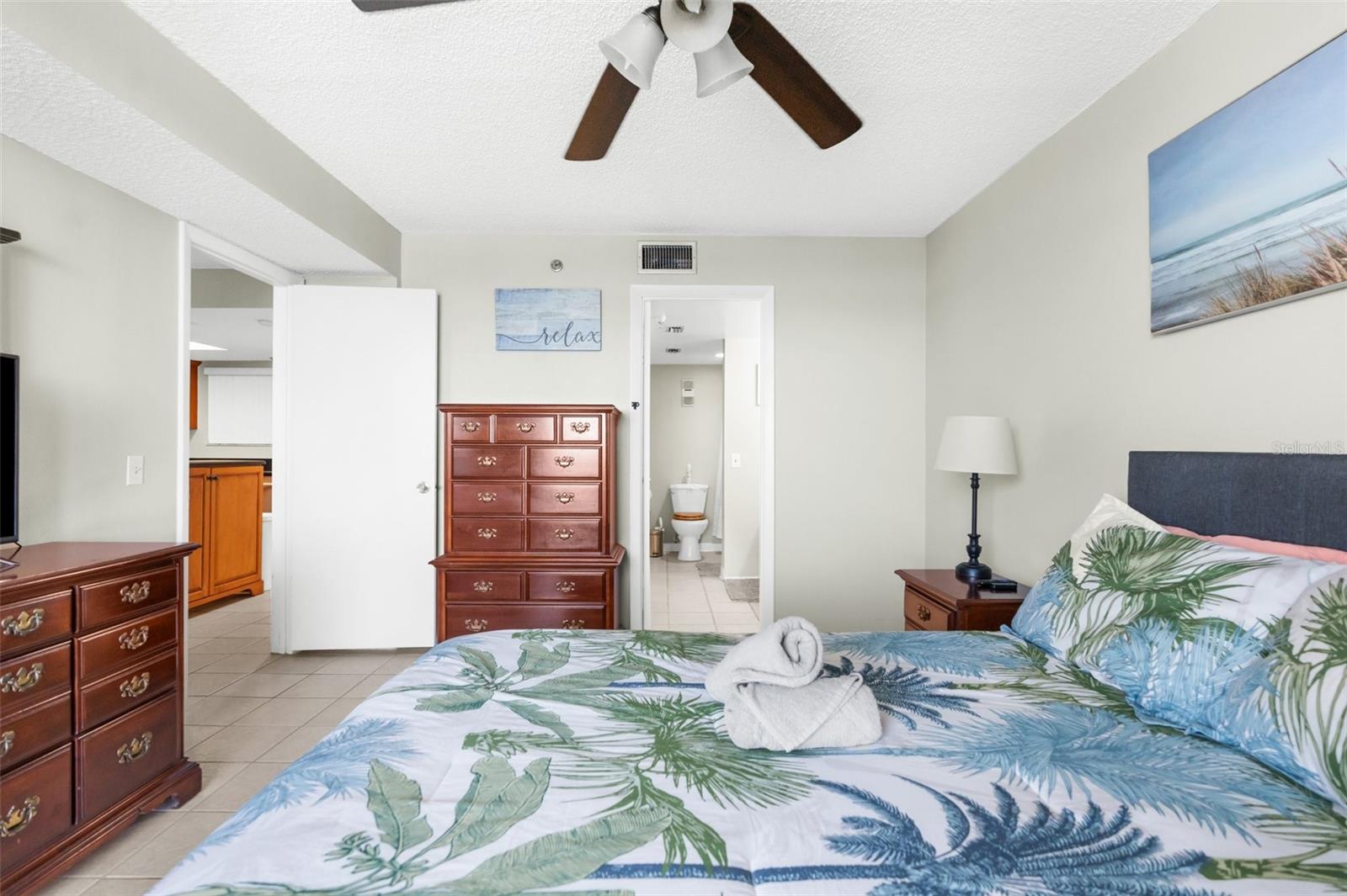Image 13 of 24 For 5915 Sea Ranch Drive 202