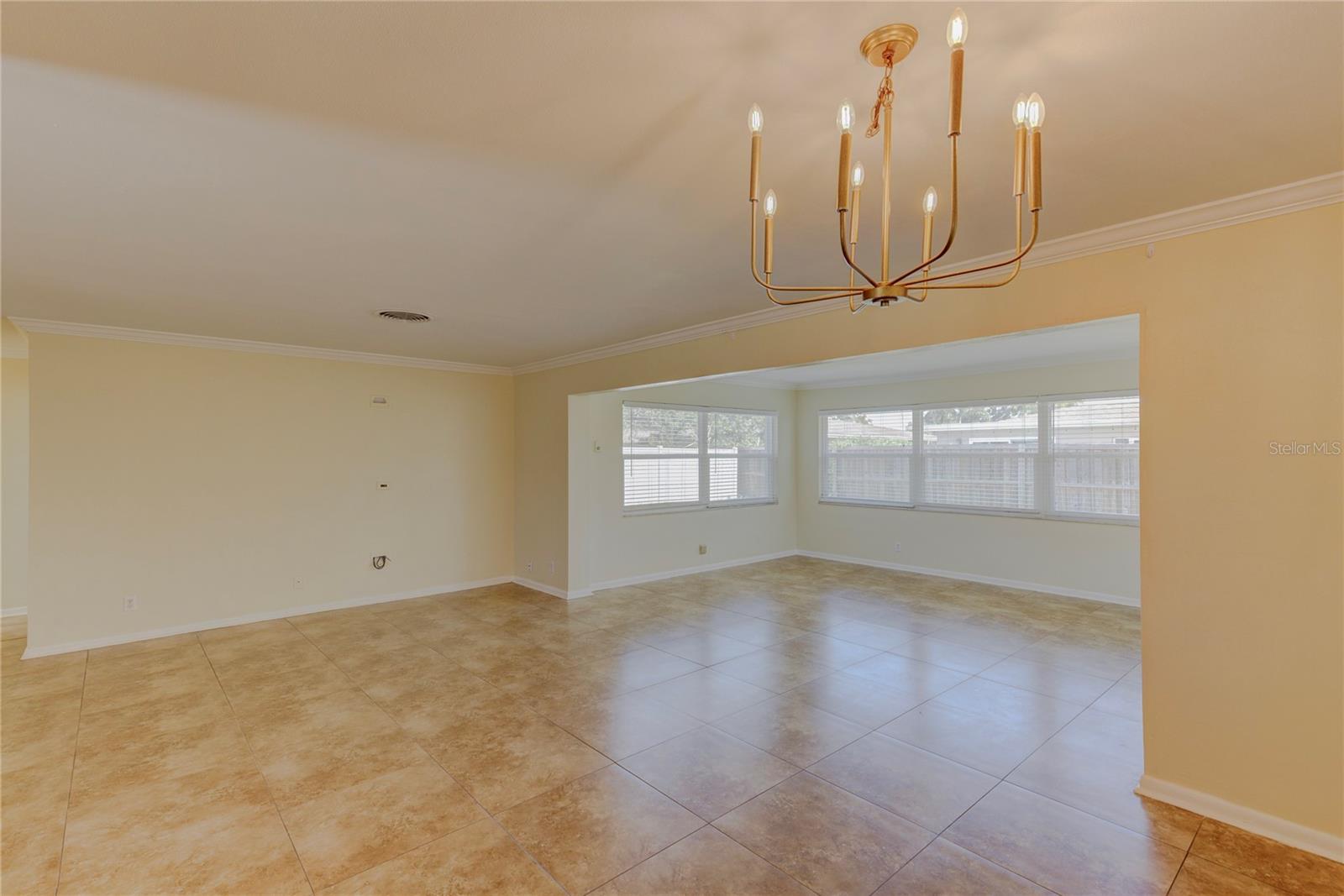 Image 8 of 40 For 1400 63rd Avenue S