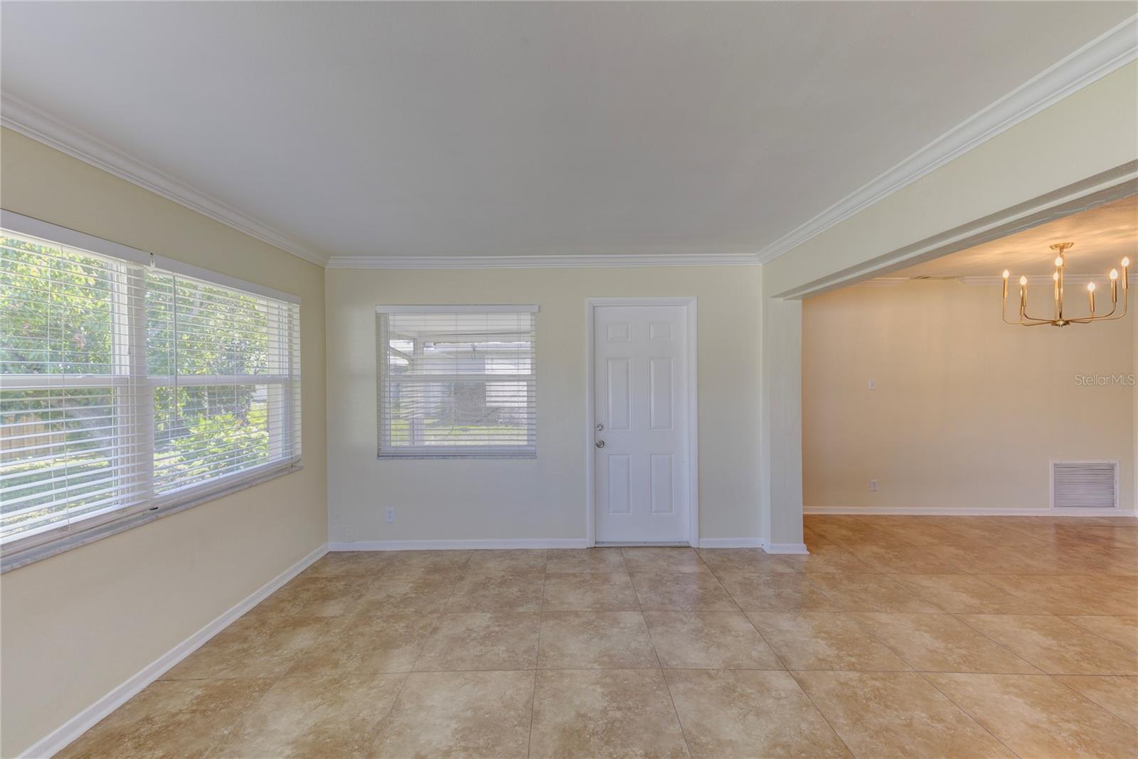 Image 9 of 40 For 1400 63rd Avenue S
