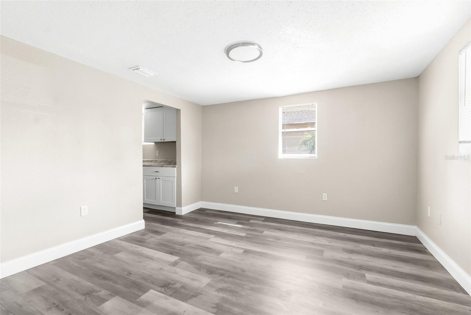 Image 5 of 22 For 9315 19th Street