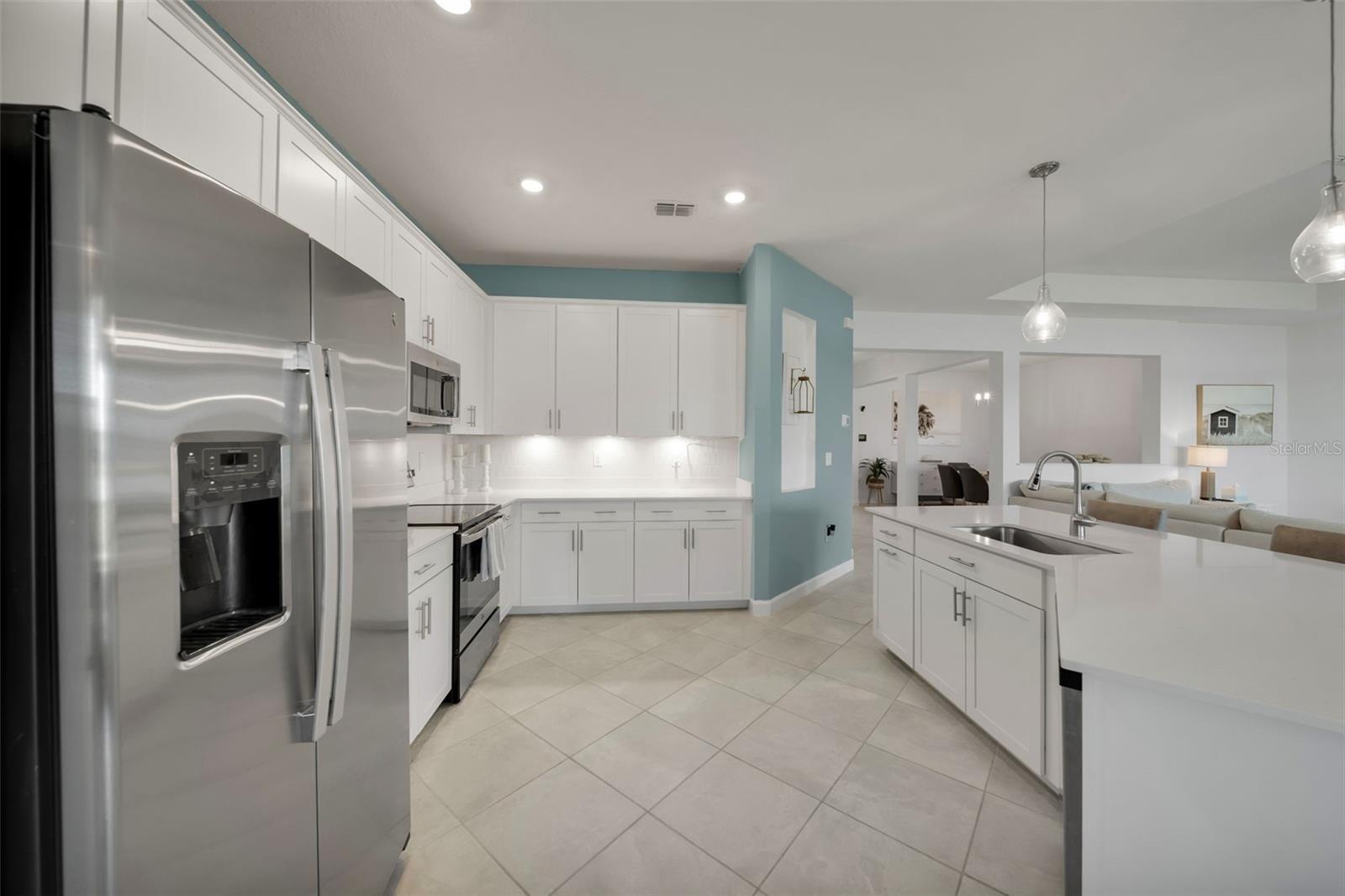 Image 16 of 53 For 8589 Saint Kitts Circle