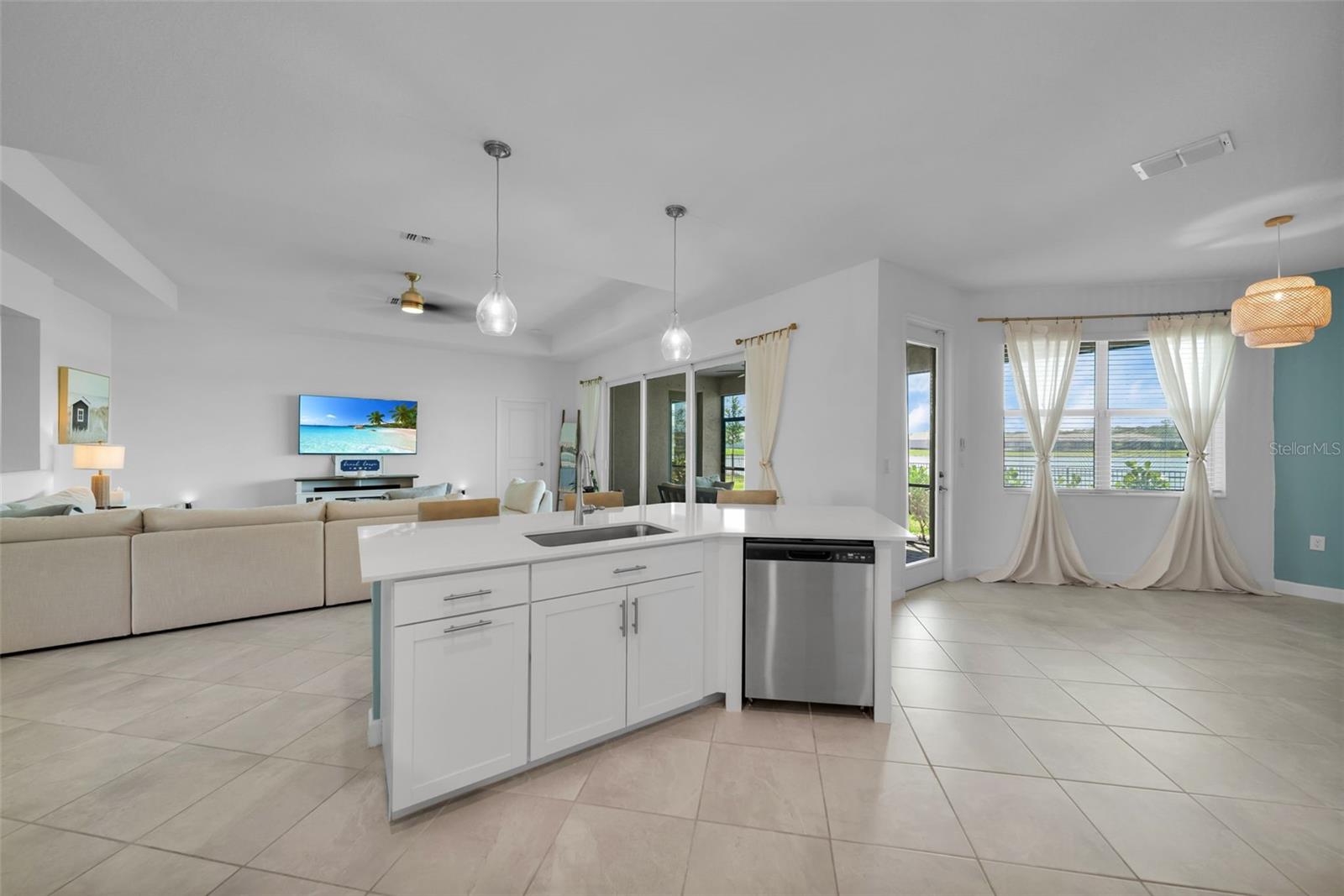 Image 17 of 53 For 8589 Saint Kitts Circle