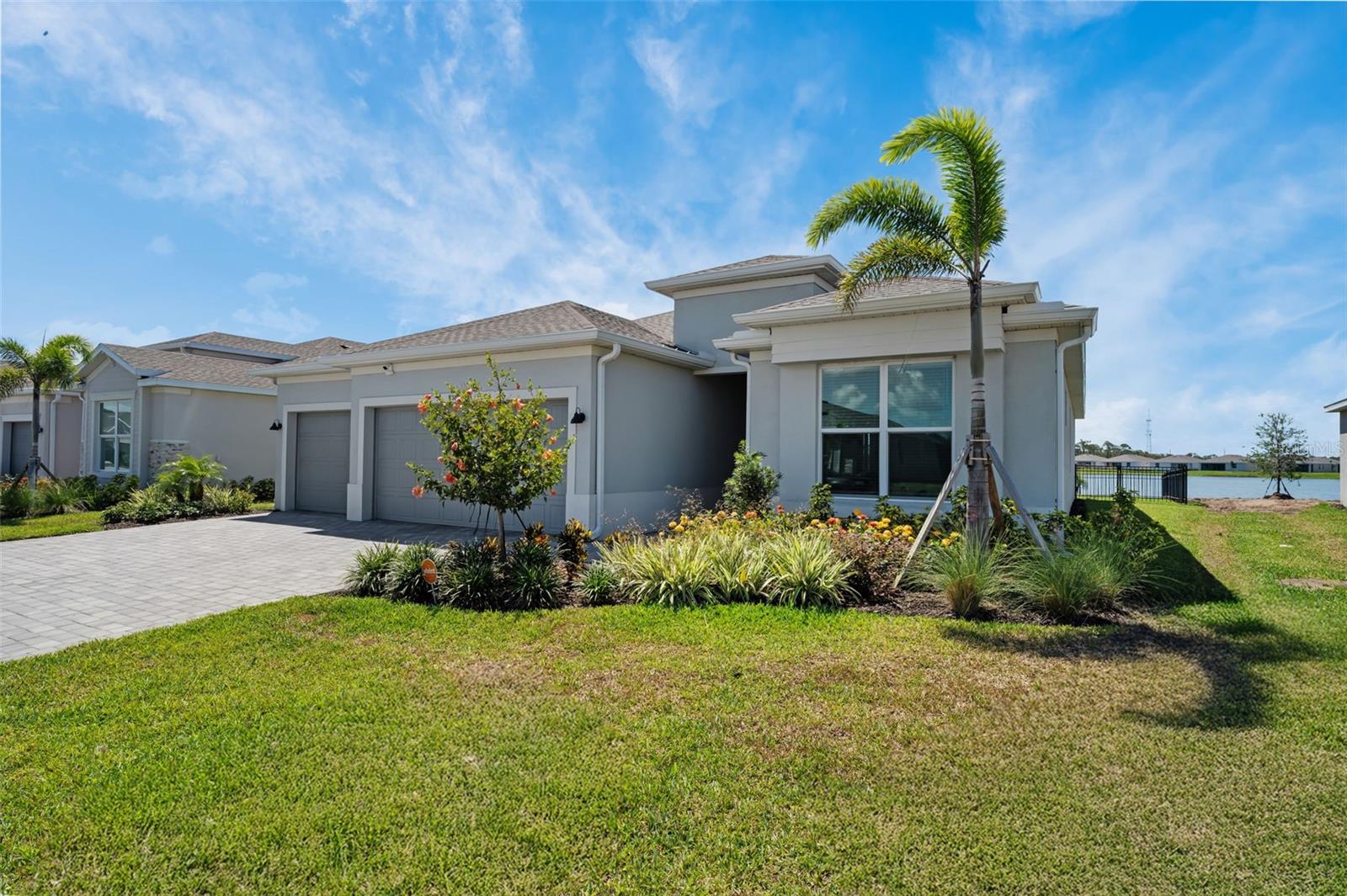 Image 2 of 53 For 8589 Saint Kitts Circle