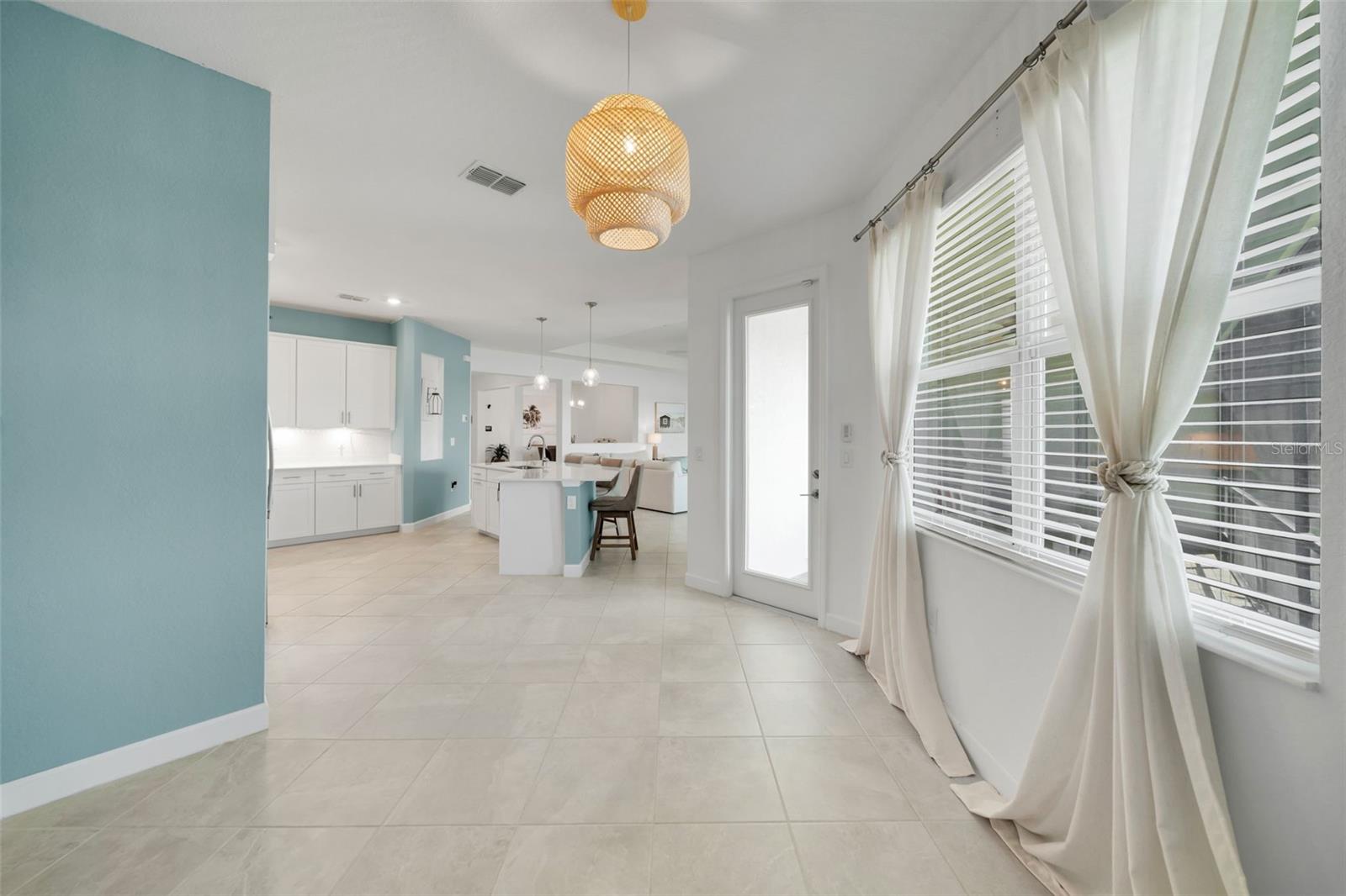 Image 20 of 53 For 8589 Saint Kitts Circle