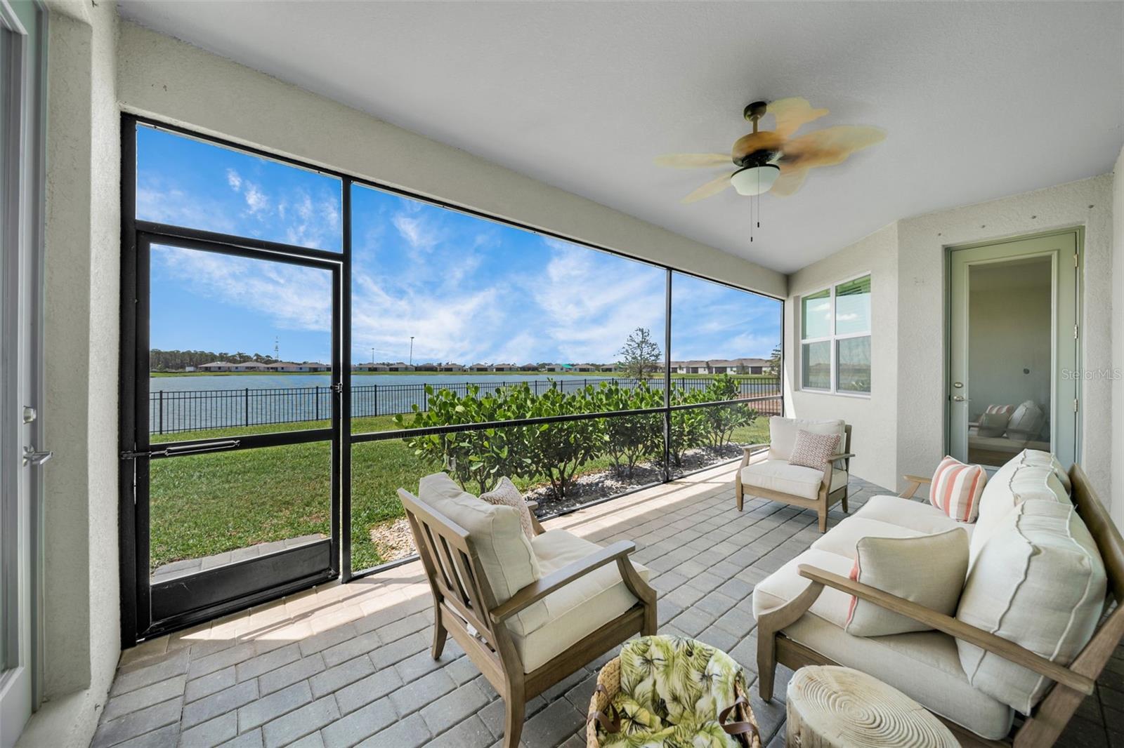 Image 41 of 53 For 8589 Saint Kitts Circle