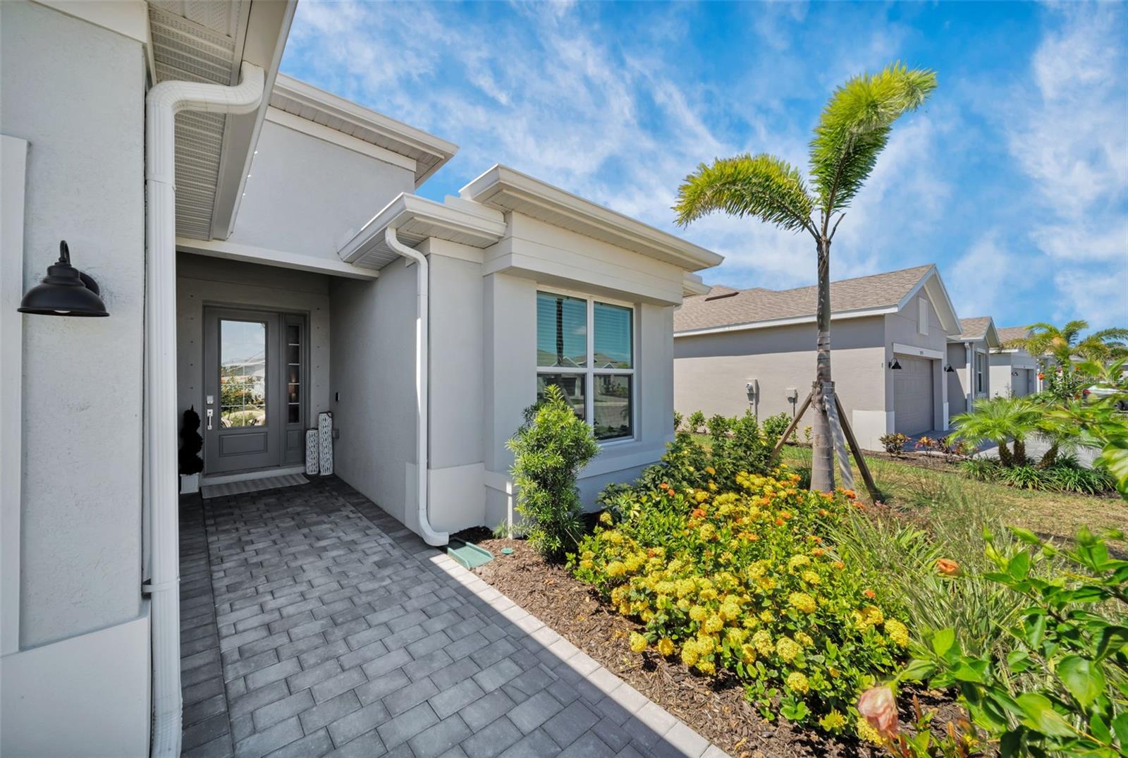 Image 9 of 53 For 8589 Saint Kitts Circle