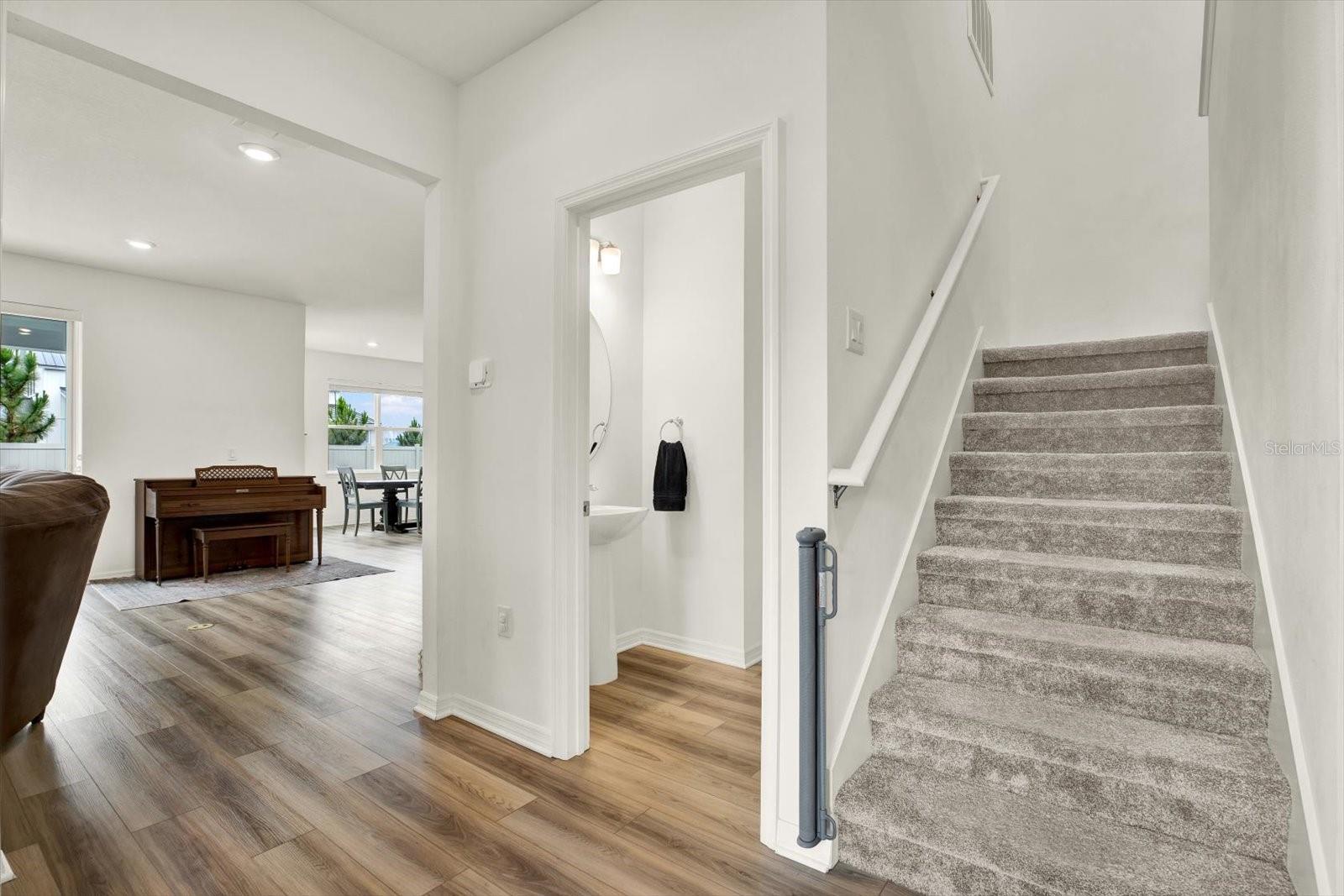 Image 4 of 62 For 3952 Almond Brook Boulevard