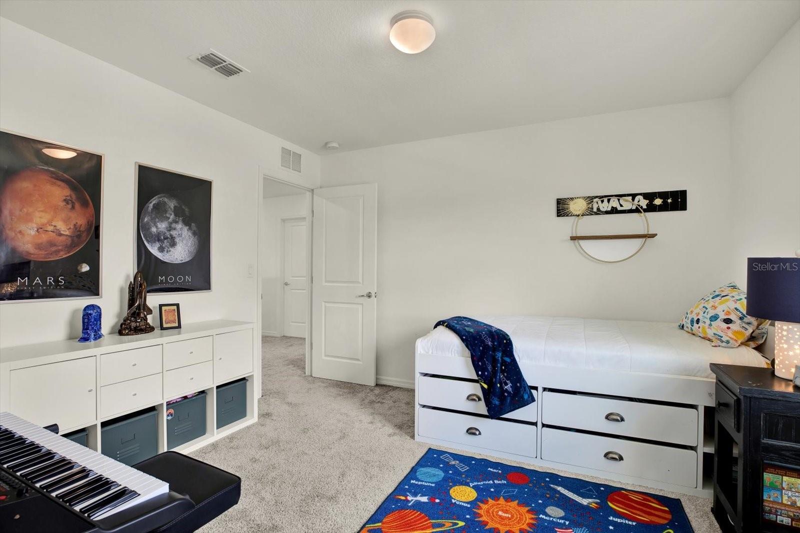 Image 41 of 62 For 3952 Almond Brook Boulevard