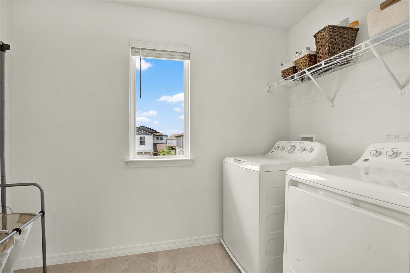 Image 46 of 62 For 3952 Almond Brook Boulevard