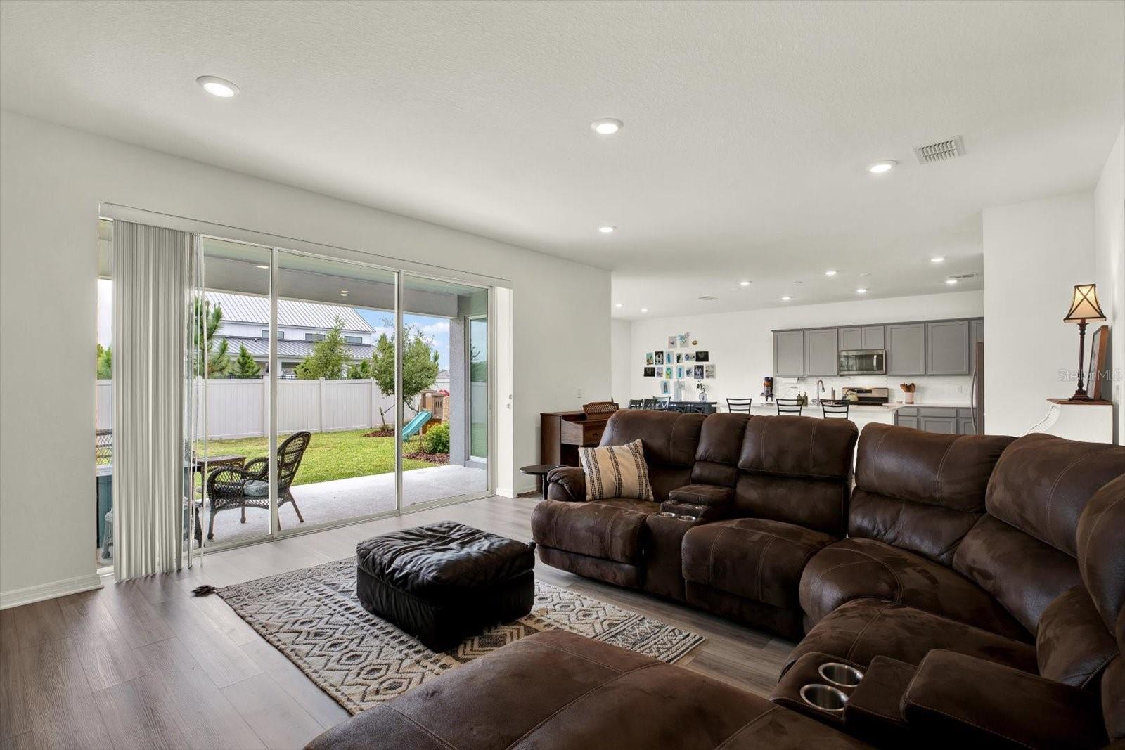 Image 6 of 62 For 3952 Almond Brook Boulevard