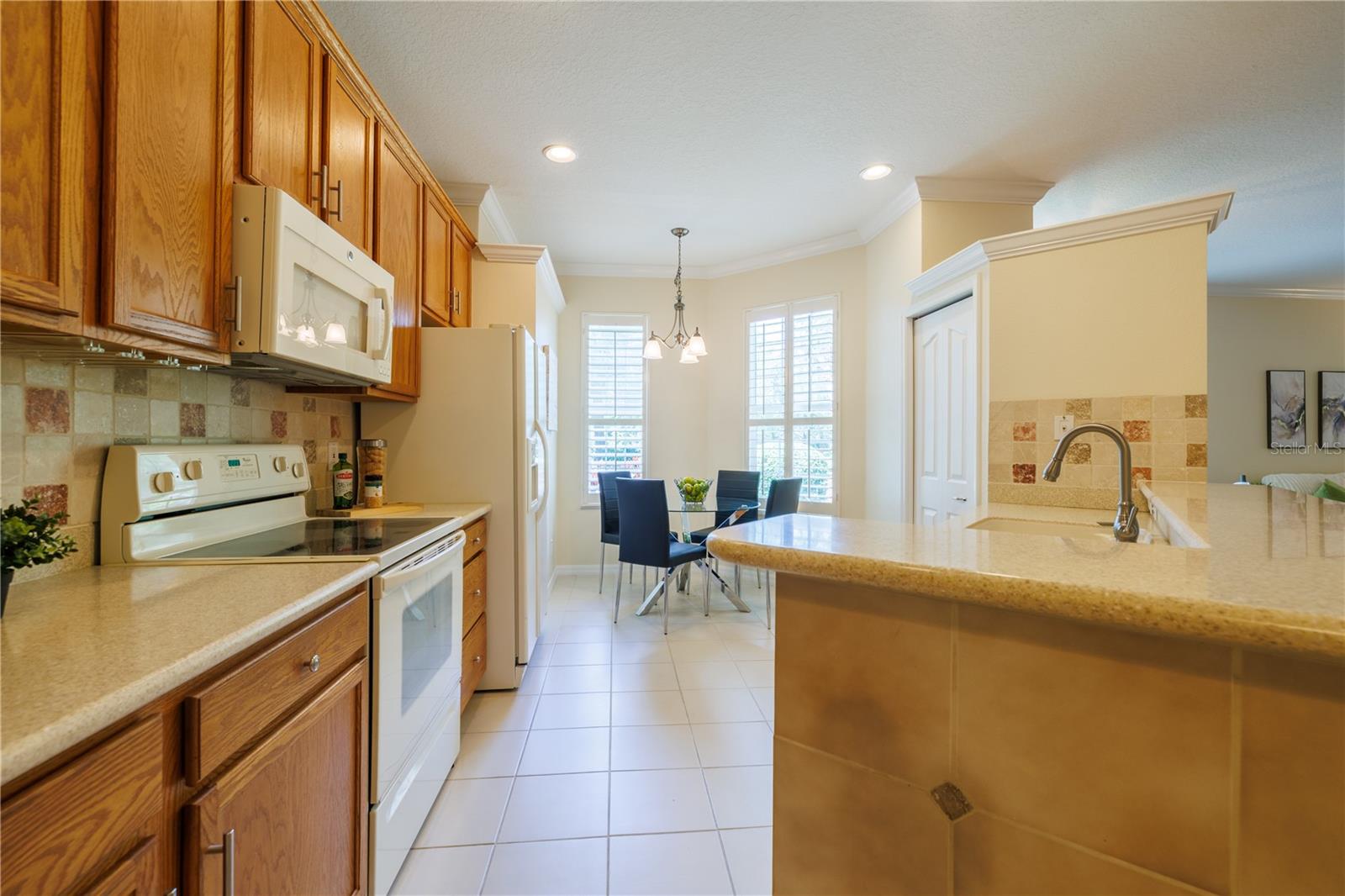 Image 8 of 30 For 10716 Ashford Oaks Drive