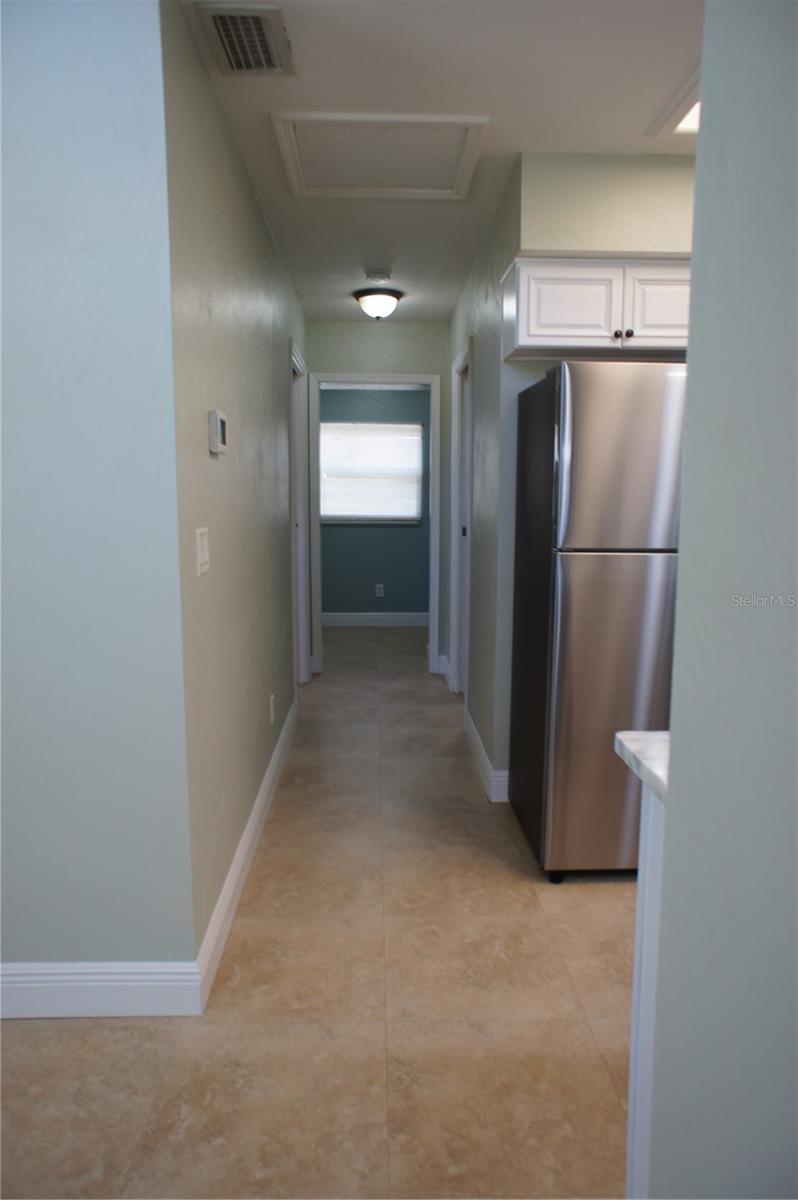 Image 15 of 58 For 212 8th Avenue S