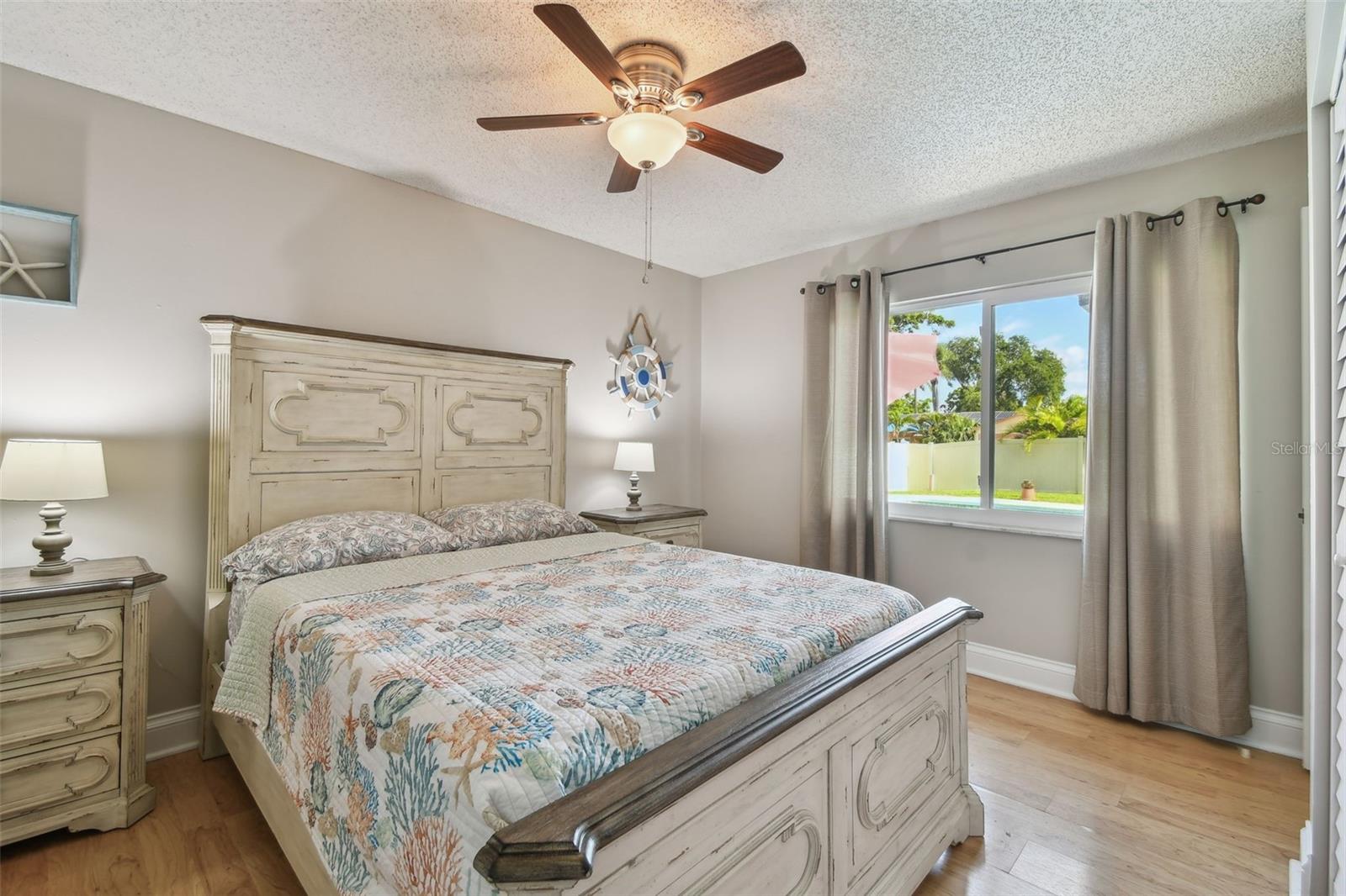 Image 29 of 53 For 6903 Cedar Ridge Drive N
