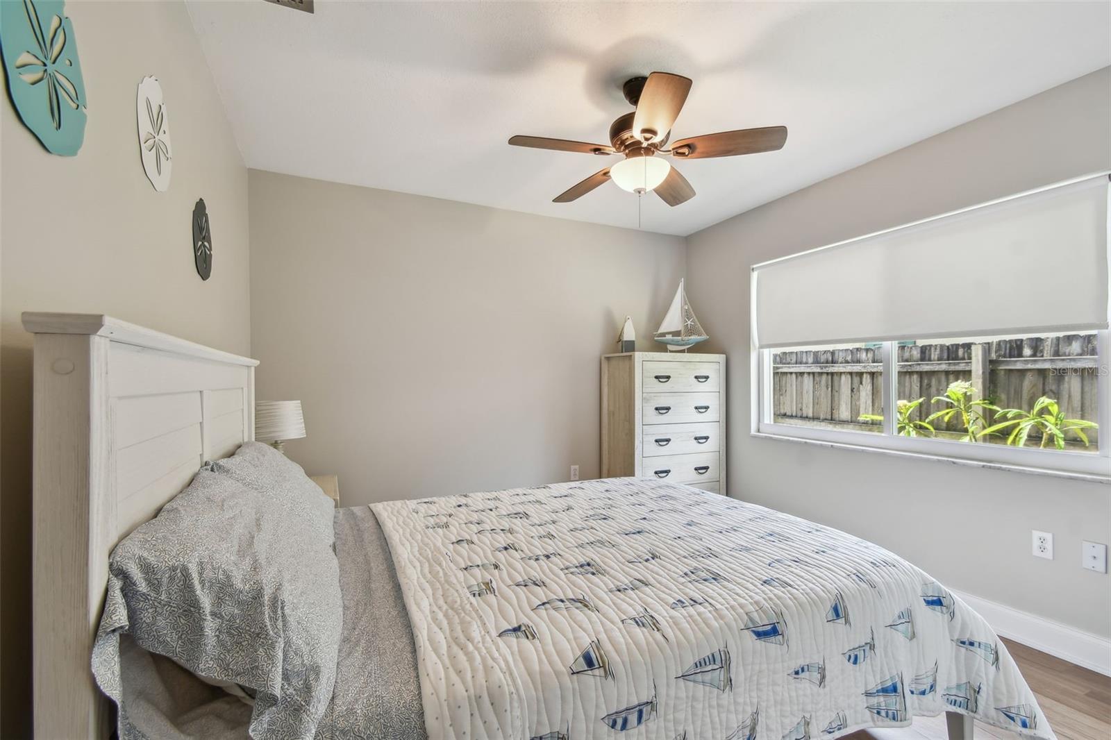 Image 34 of 53 For 6903 Cedar Ridge Drive N