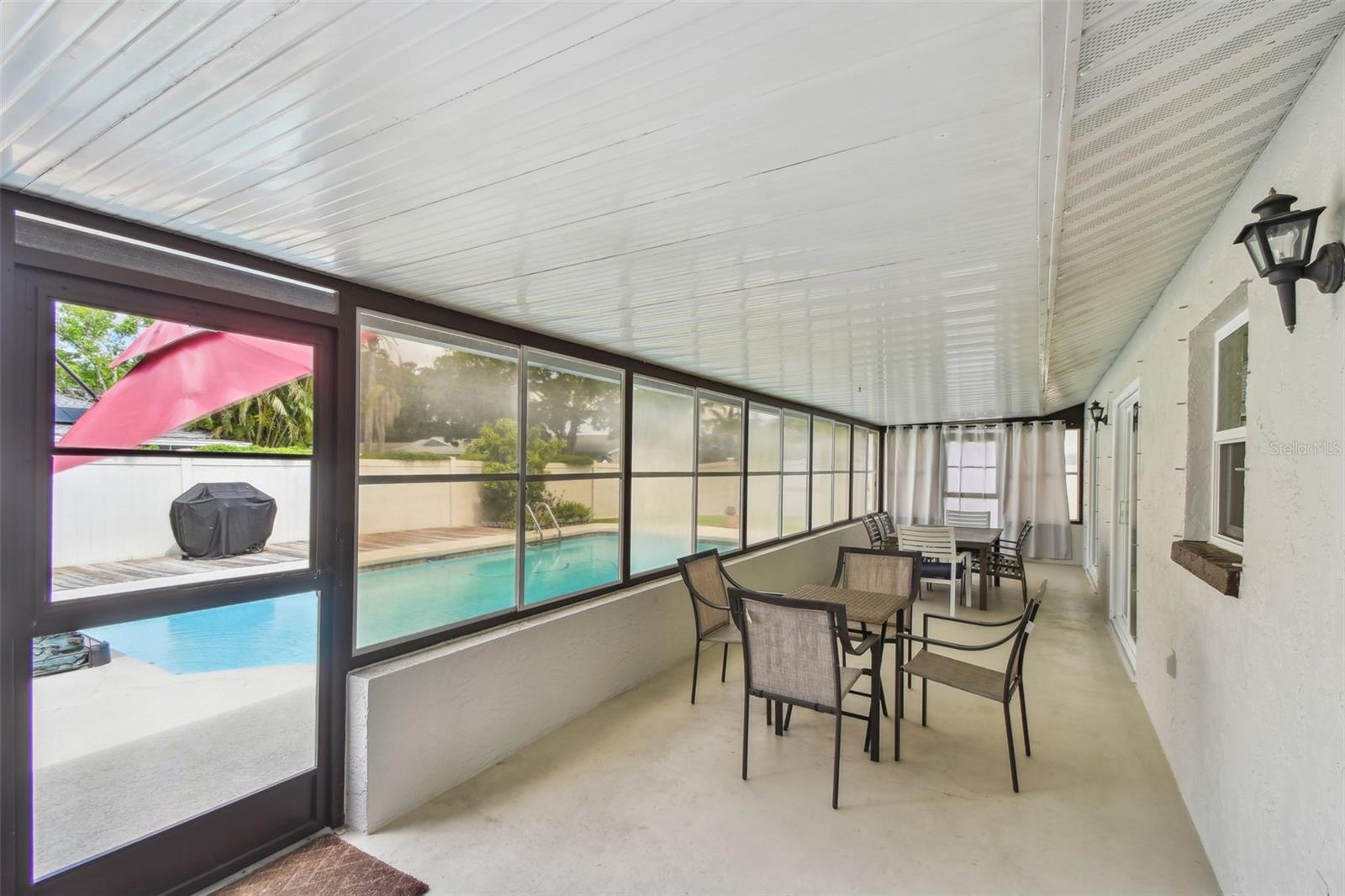 Image 36 of 53 For 6903 Cedar Ridge Drive N