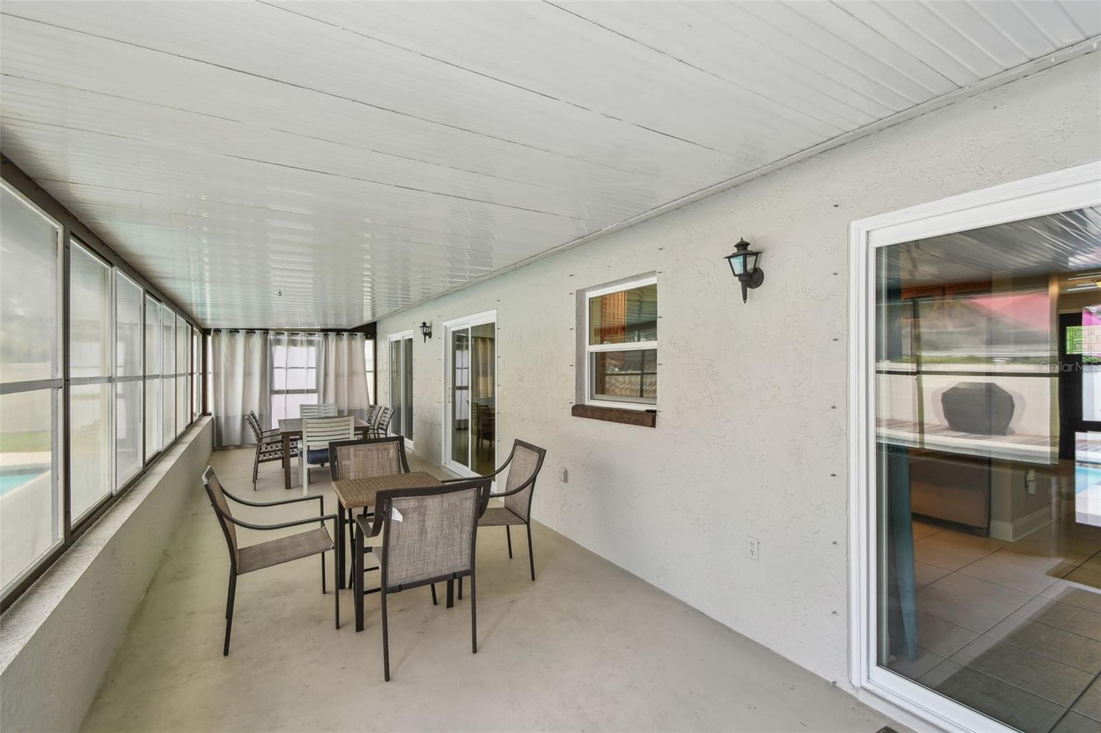 Image 37 of 53 For 6903 Cedar Ridge Drive N