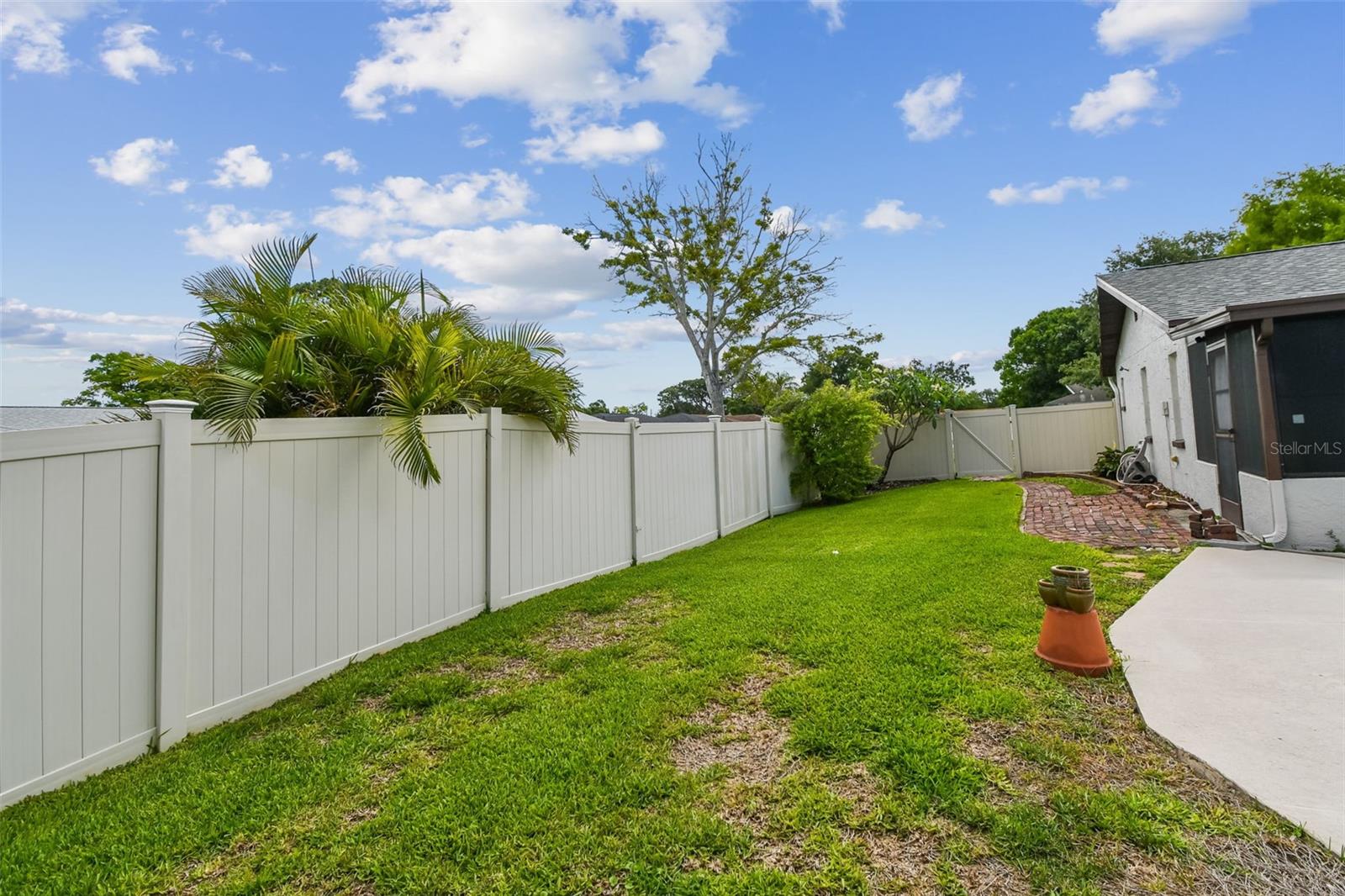 Image 44 of 53 For 6903 Cedar Ridge Drive N