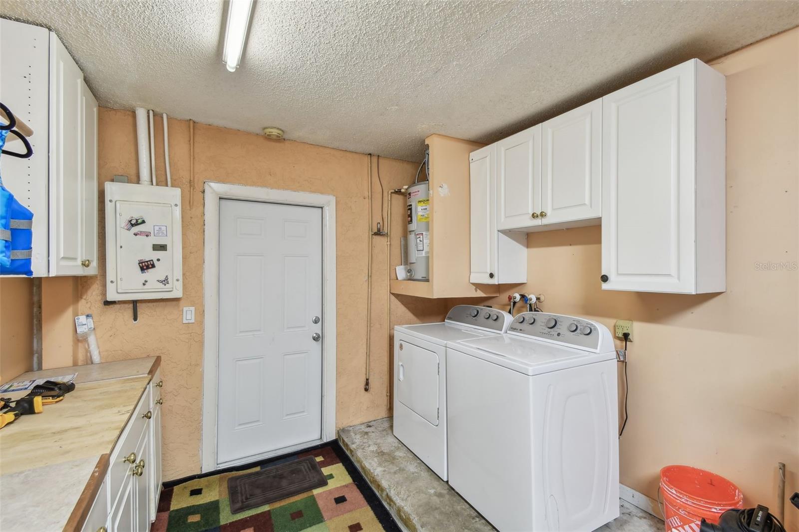 Image 48 of 53 For 6903 Cedar Ridge Drive N