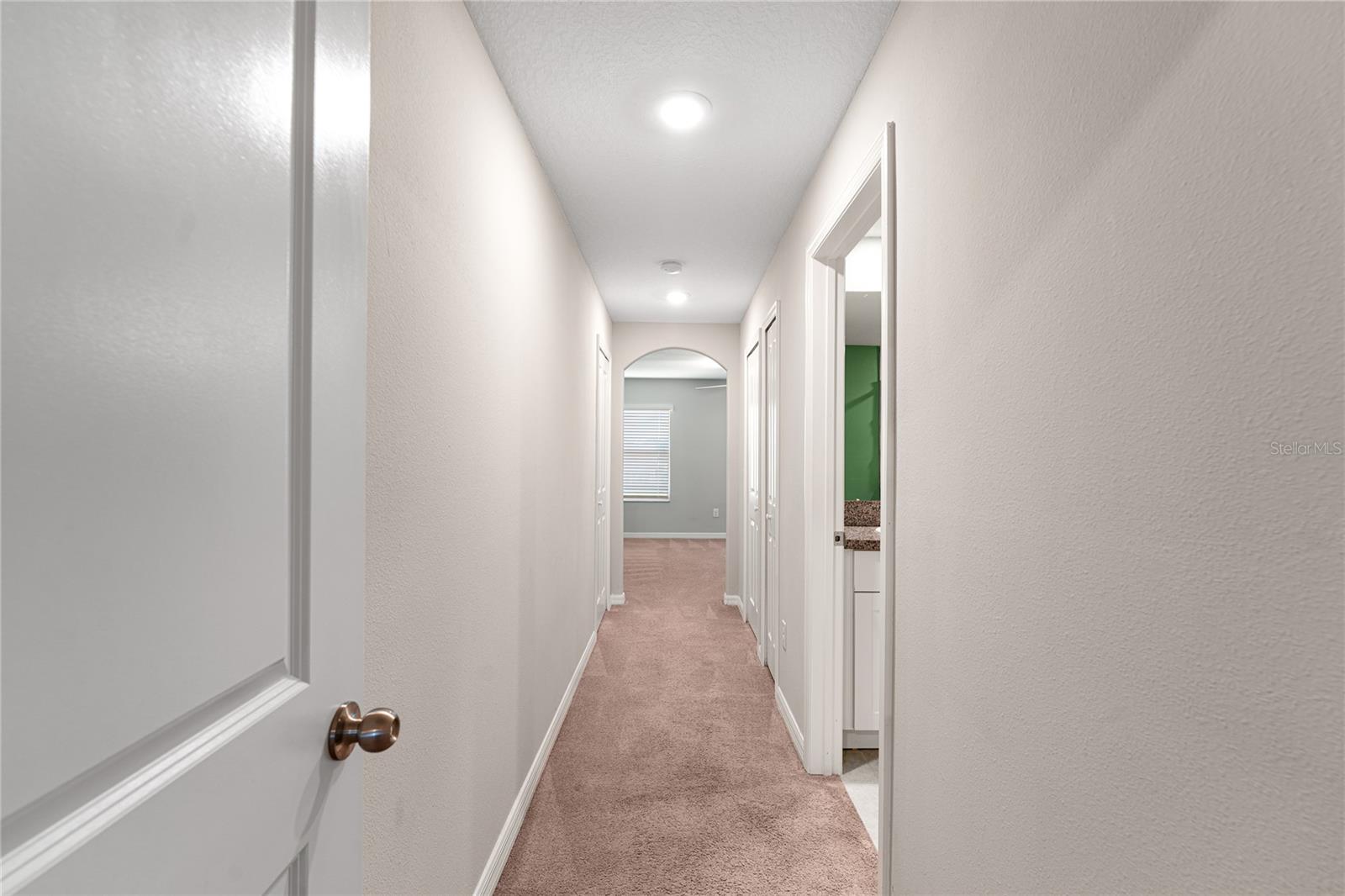 Image 14 of 25 For 937 Royal Empress Drive