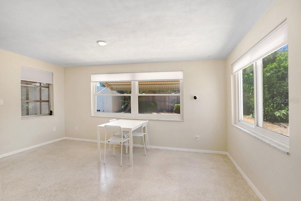 Image 27 of 42 For 3247 Kimberly Oaks Drive