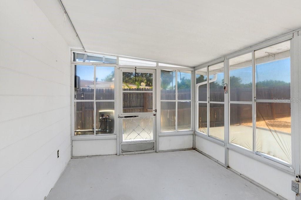 Image 37 of 42 For 3247 Kimberly Oaks Drive