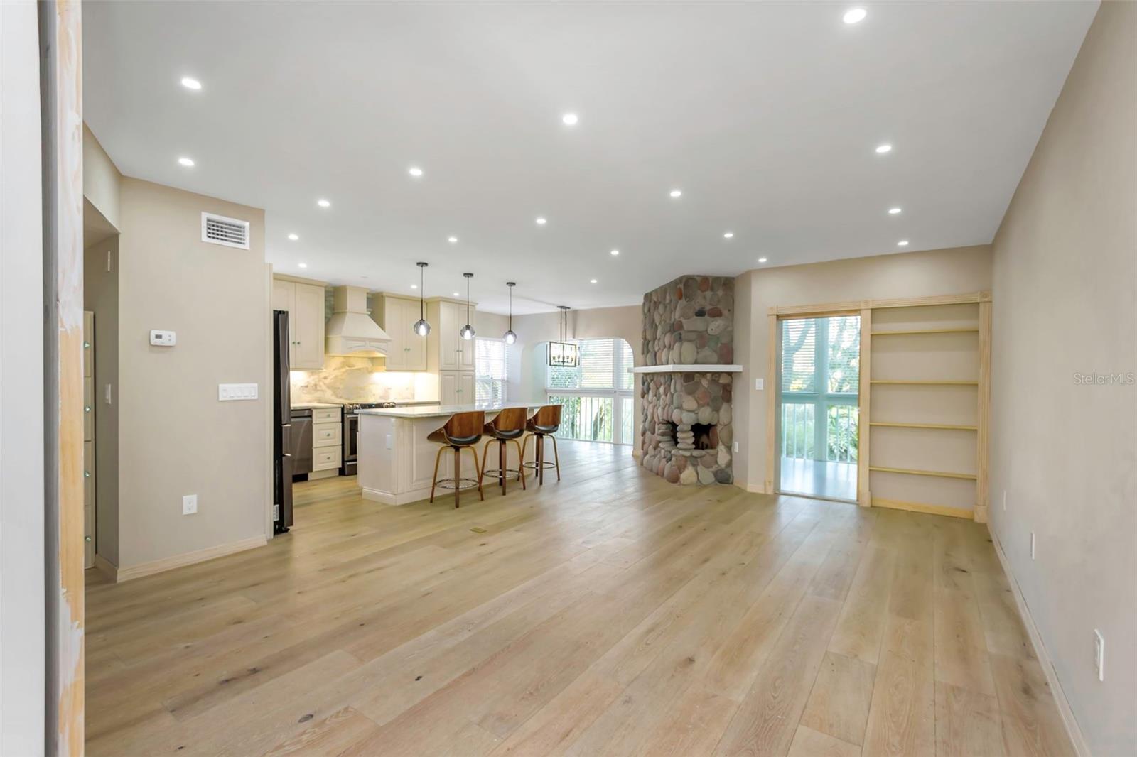 Image 11 of 56 For 4777 Duhme Road 1a