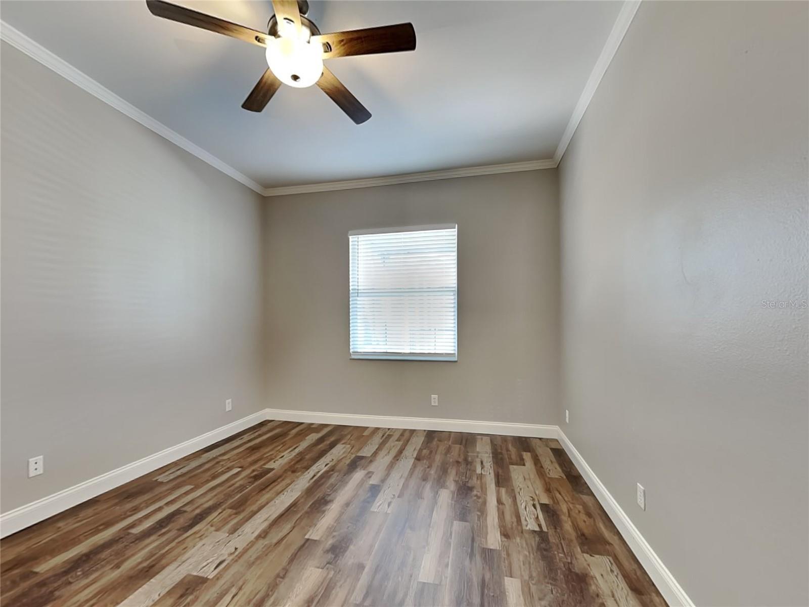 Image 8 of 16 For 18018 Palm Breeze Drive