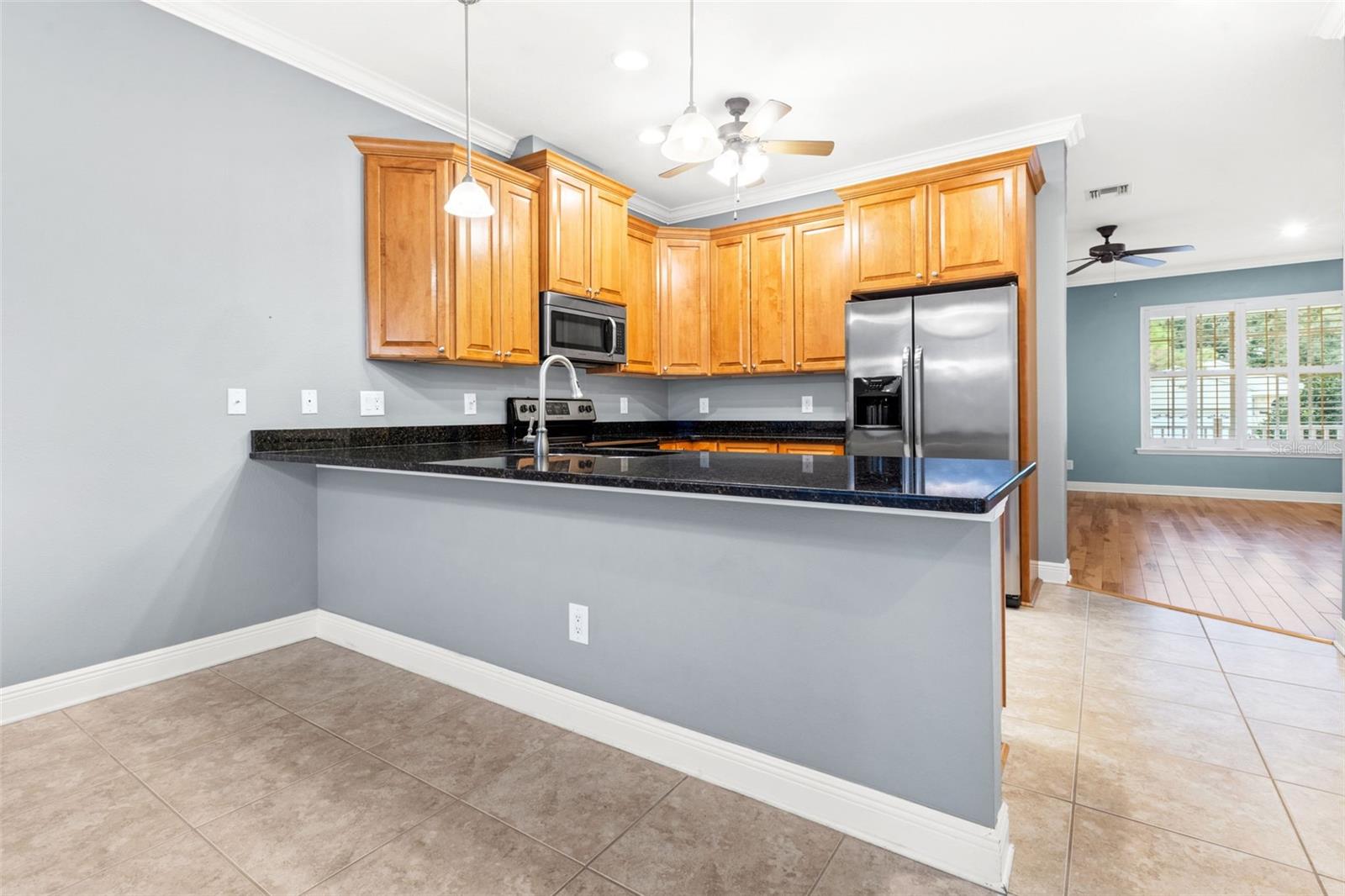 Image 10 of 25 For 123 49th Avenue N